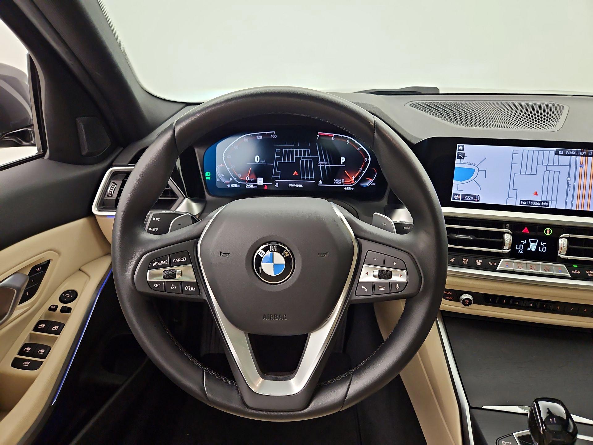 Thumbnail: 2021 BMW 3 Series - 10