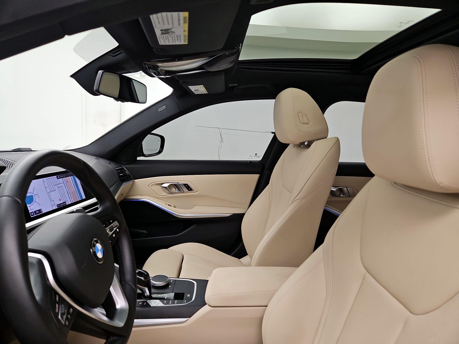Thumbnail: 2021 BMW 3 Series - 20