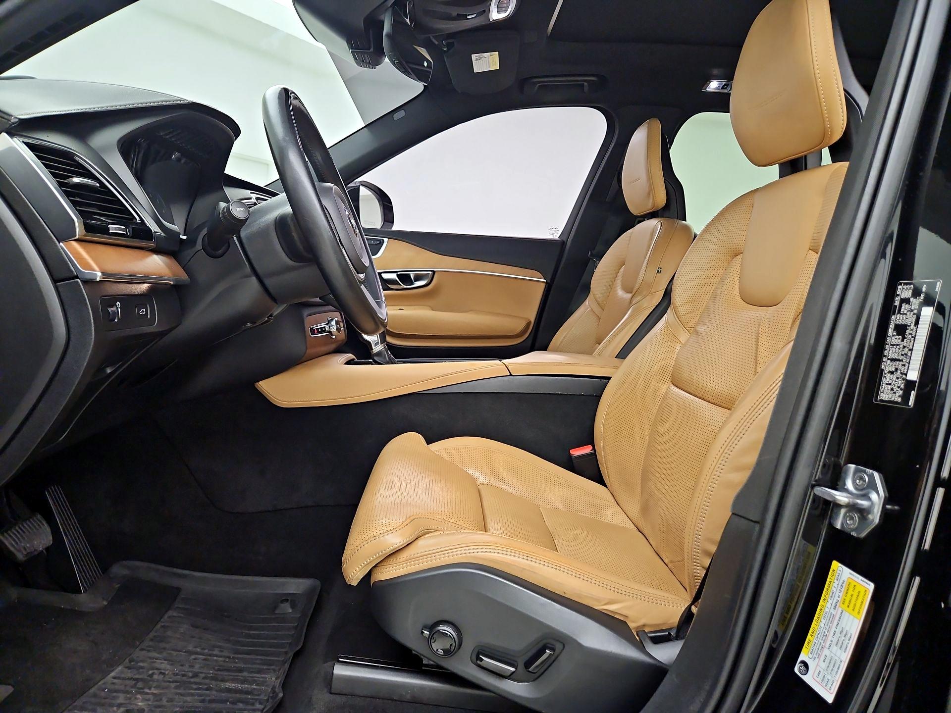 Thumbnail: 2018 Volvo XC90 - 11