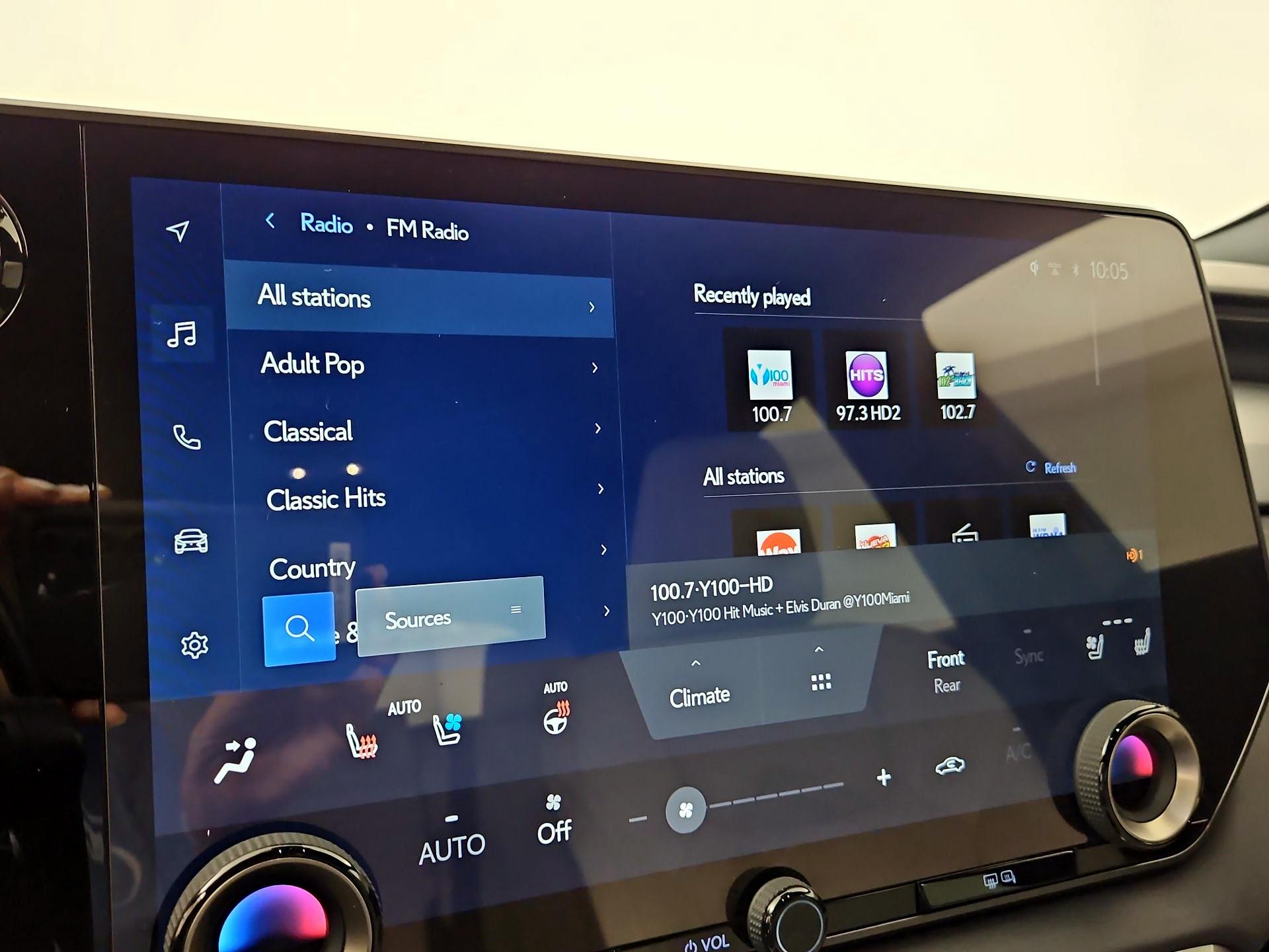 Thumbnail: 2024 Lexus RX - 15