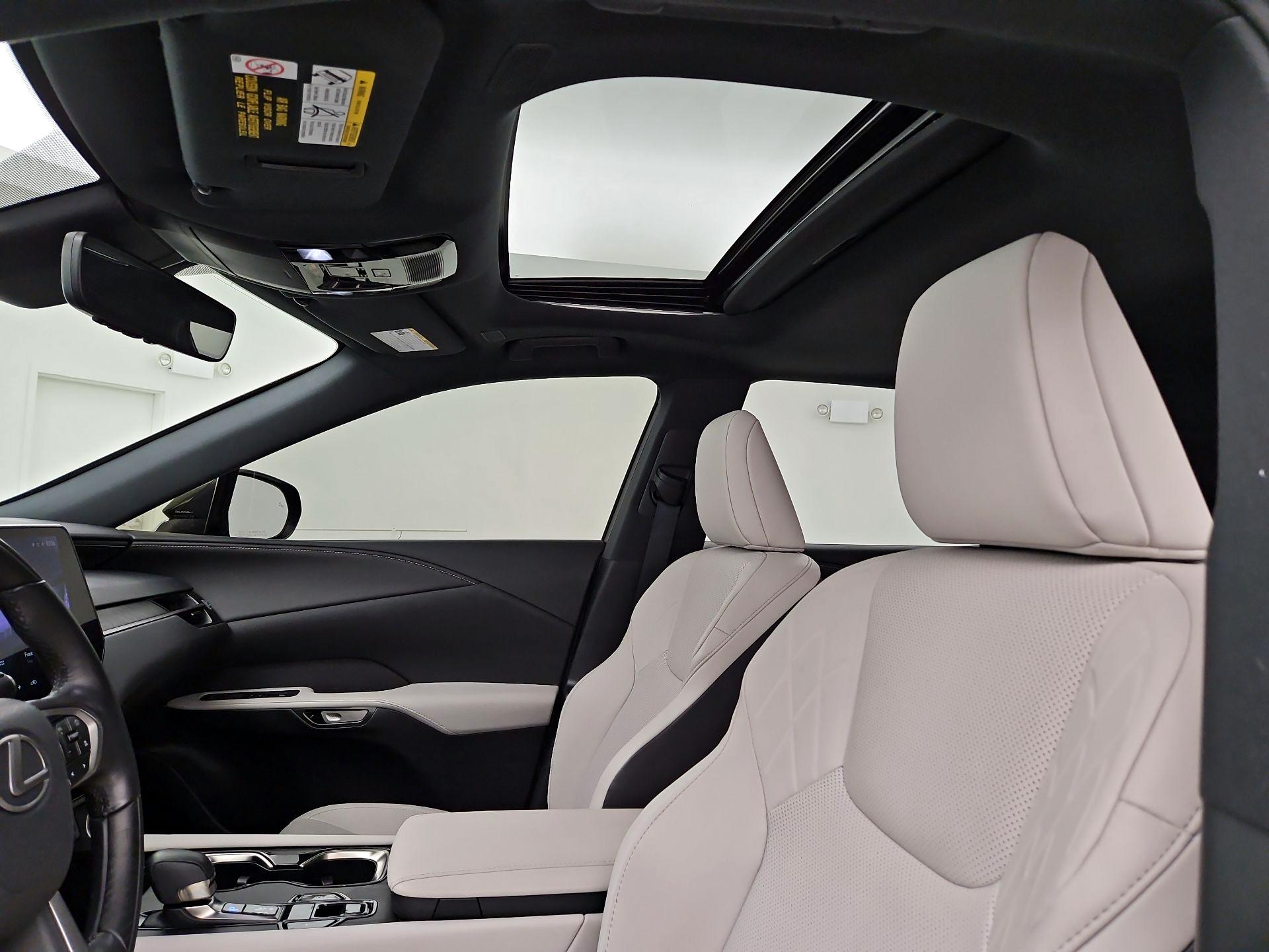 Thumbnail: 2024 Lexus RX - 19