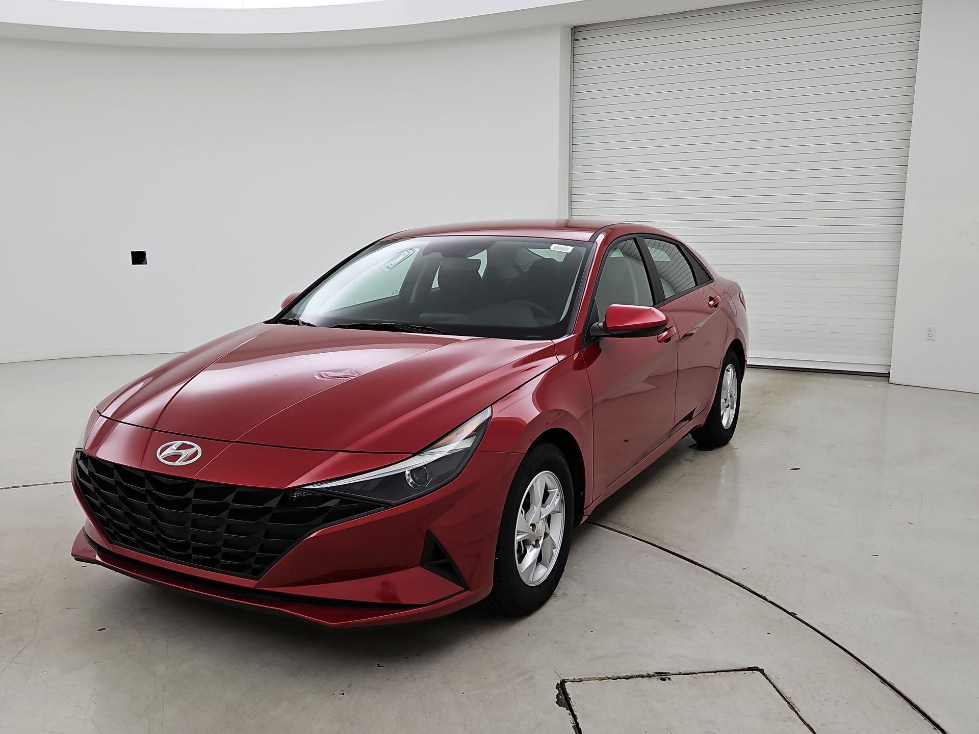 Thumbnail: 2023 Hyundai Elantra - 3