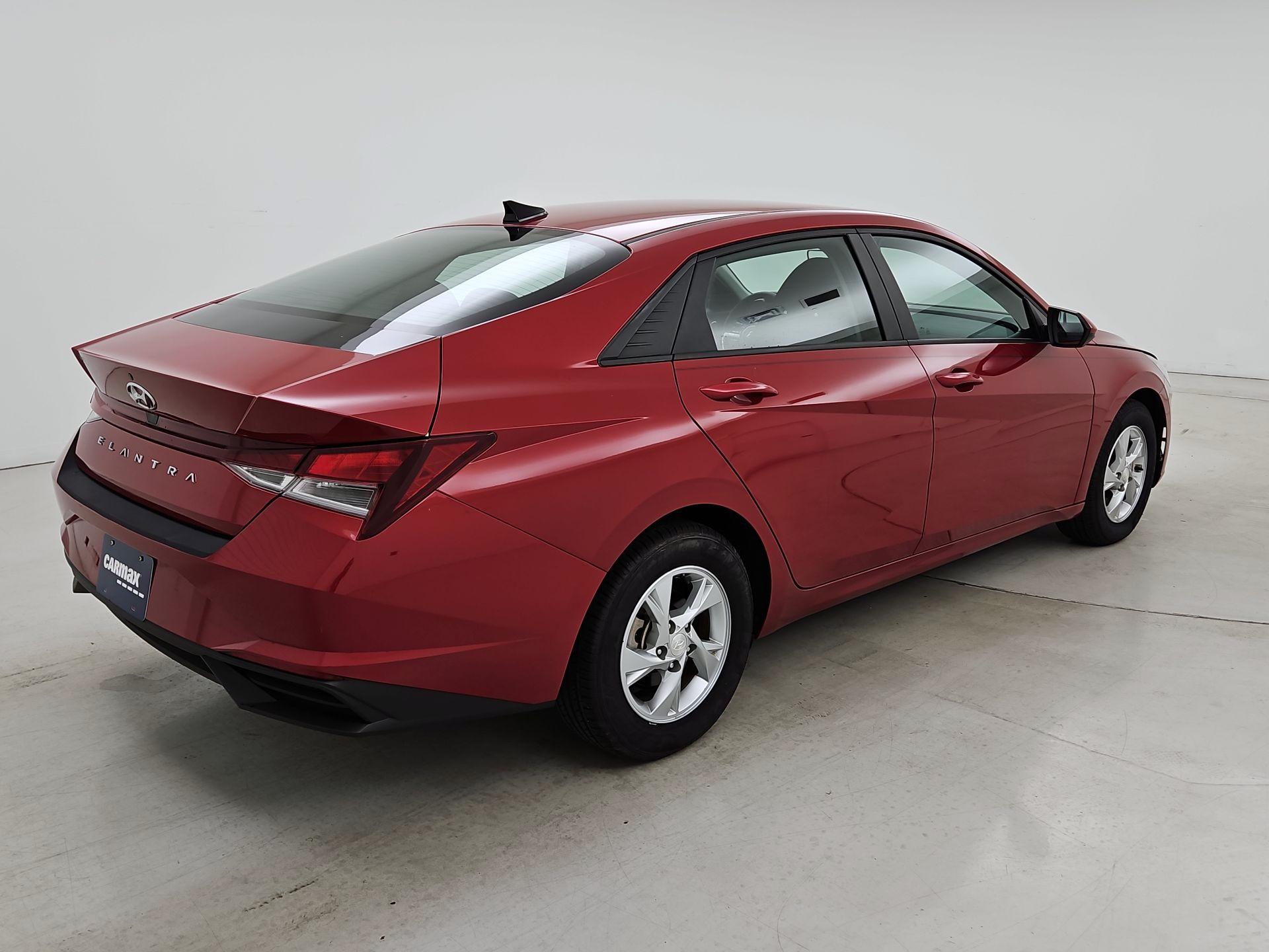 Thumbnail: 2023 Hyundai Elantra - 5