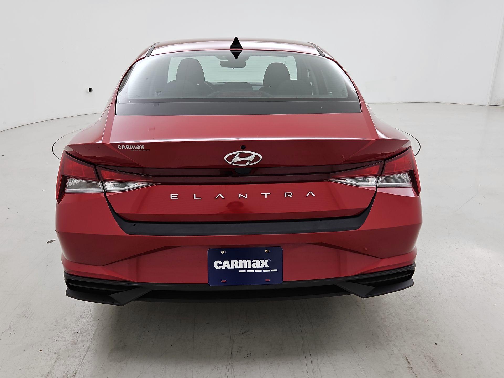 Thumbnail: 2023 Hyundai Elantra - 6