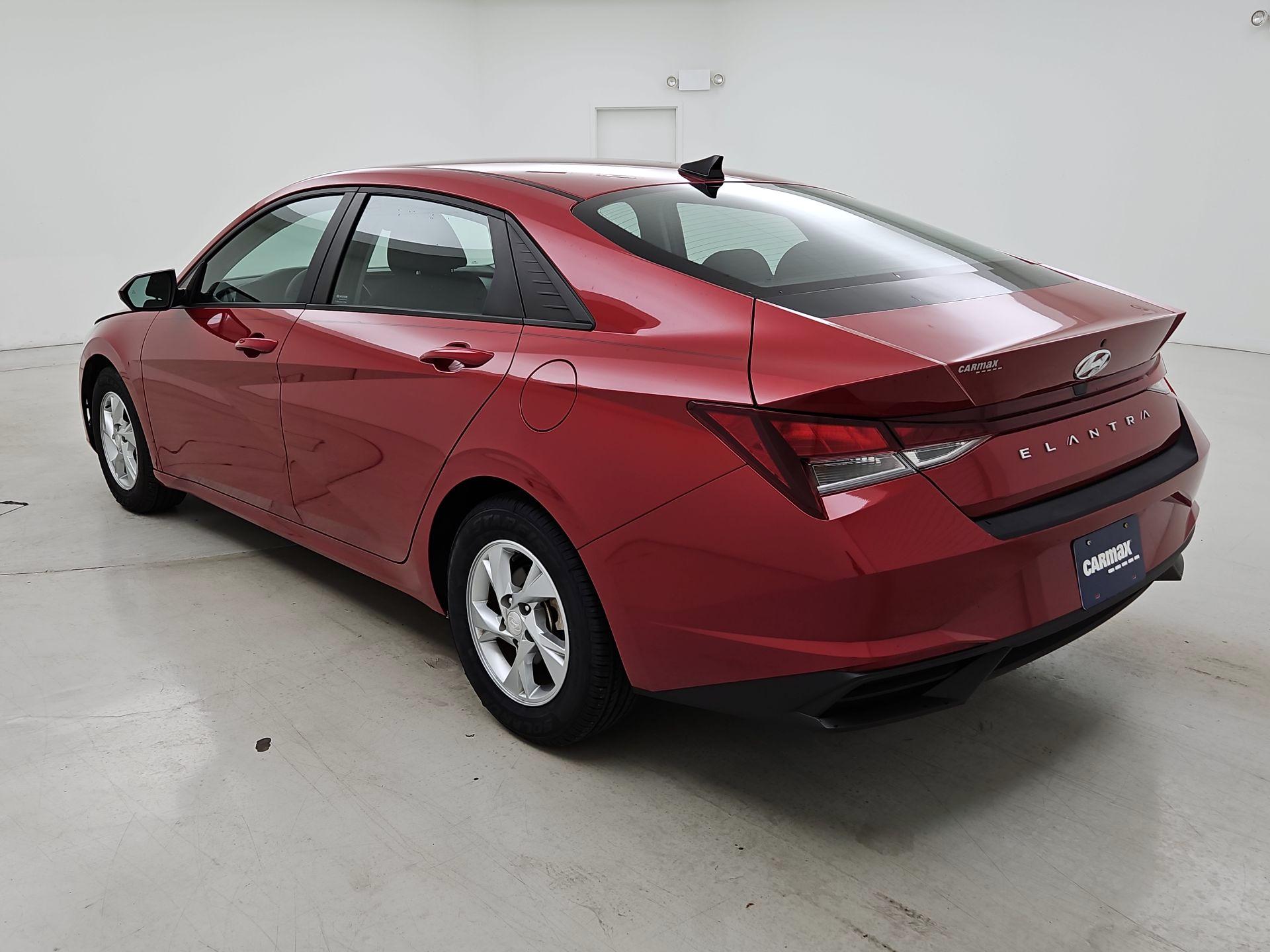 Thumbnail: 2023 Hyundai Elantra - 7