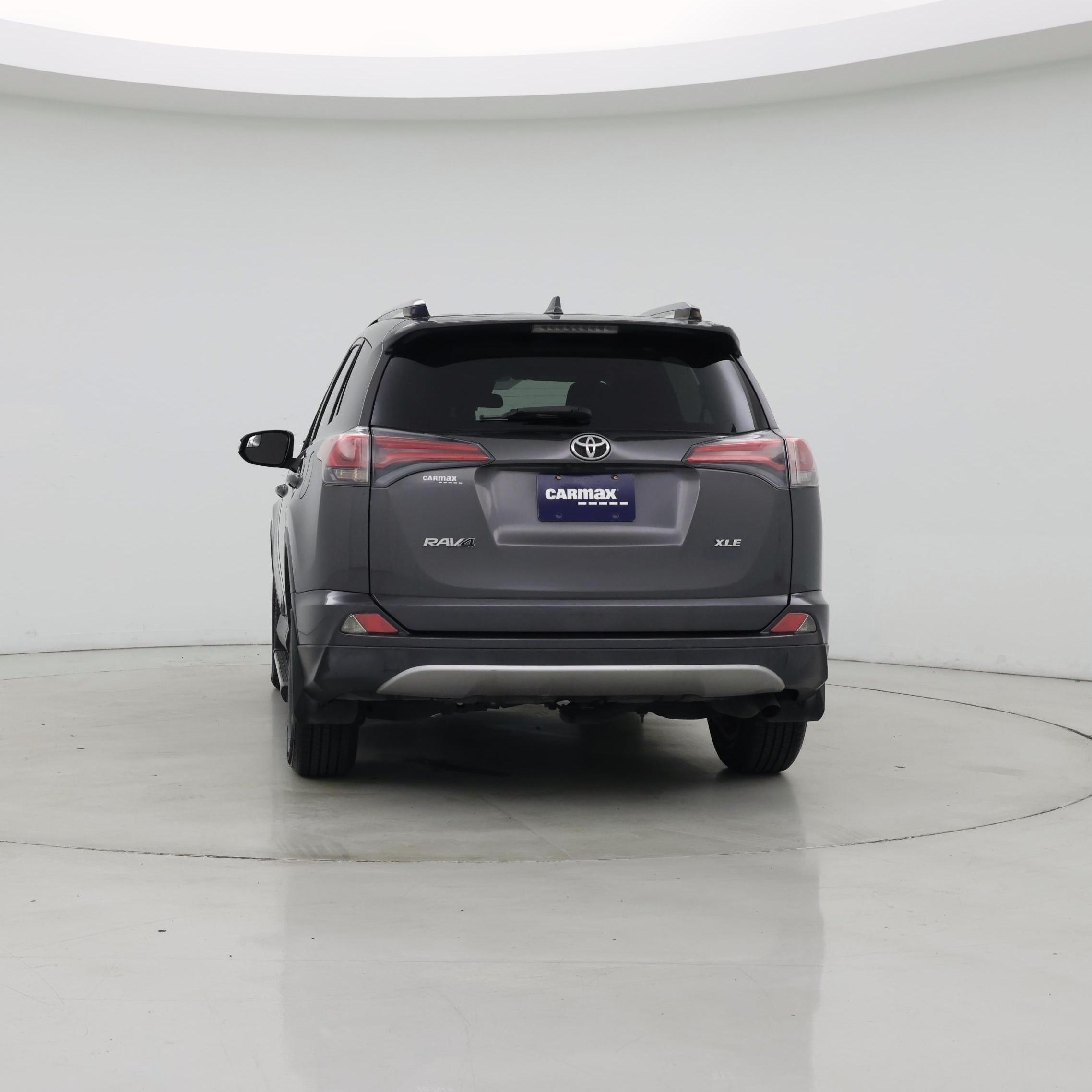 Thumbnail: 2017 Toyota RAV4 - 6