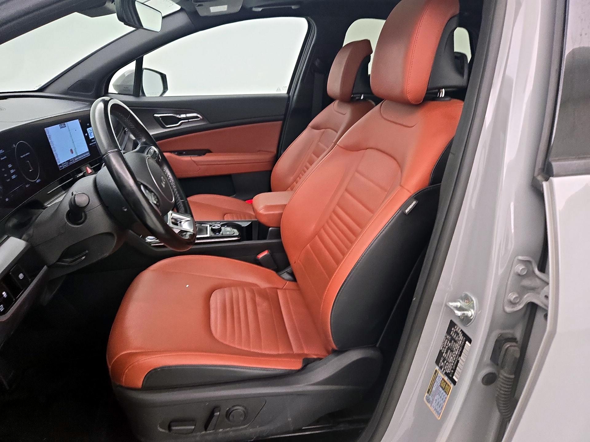 Thumbnail: 2023 Kia Sportage - 11