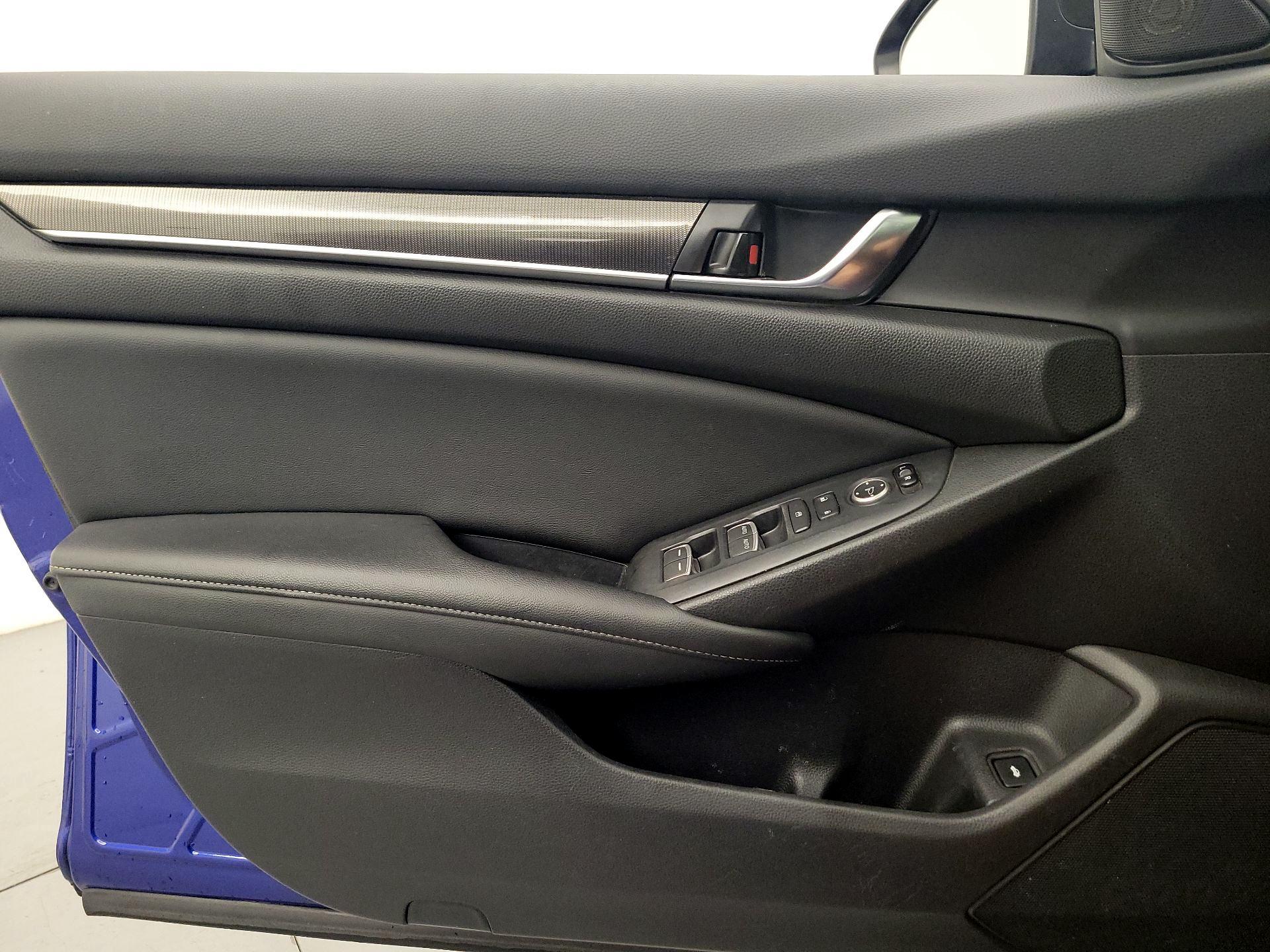 Thumbnail: 2022 Honda Accord - 12