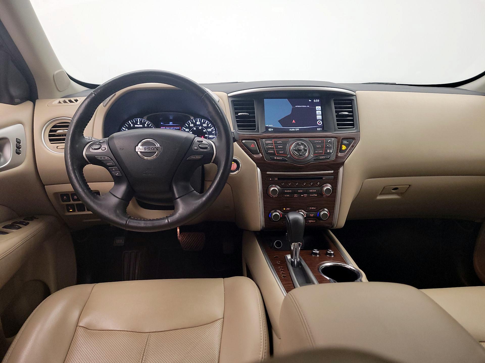 Thumbnail: 2020 Nissan Pathfinder - 9