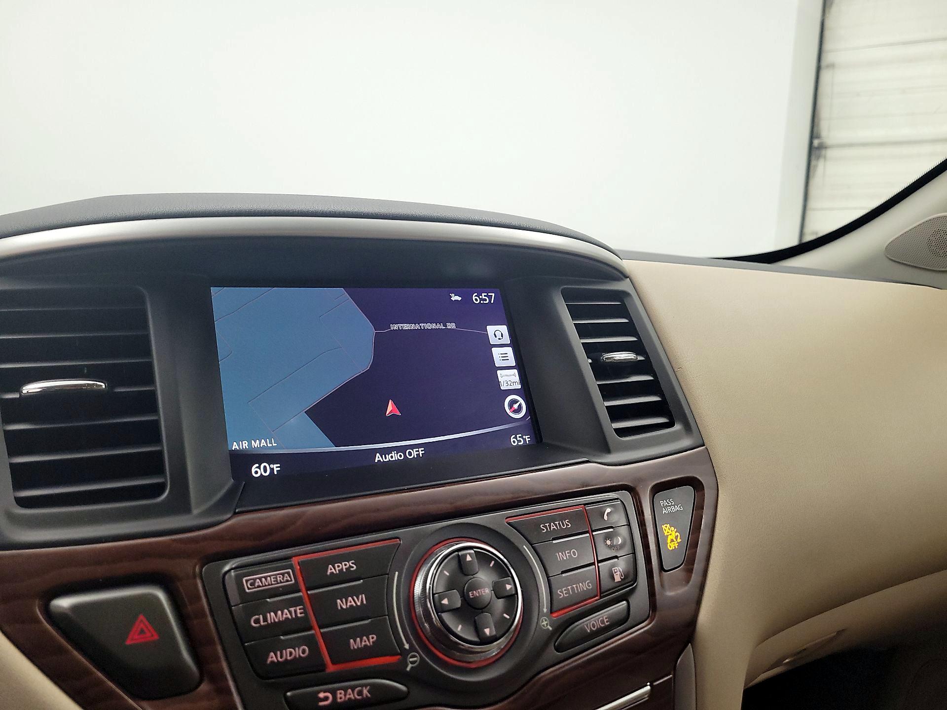Thumbnail: 2020 Nissan Pathfinder - 13