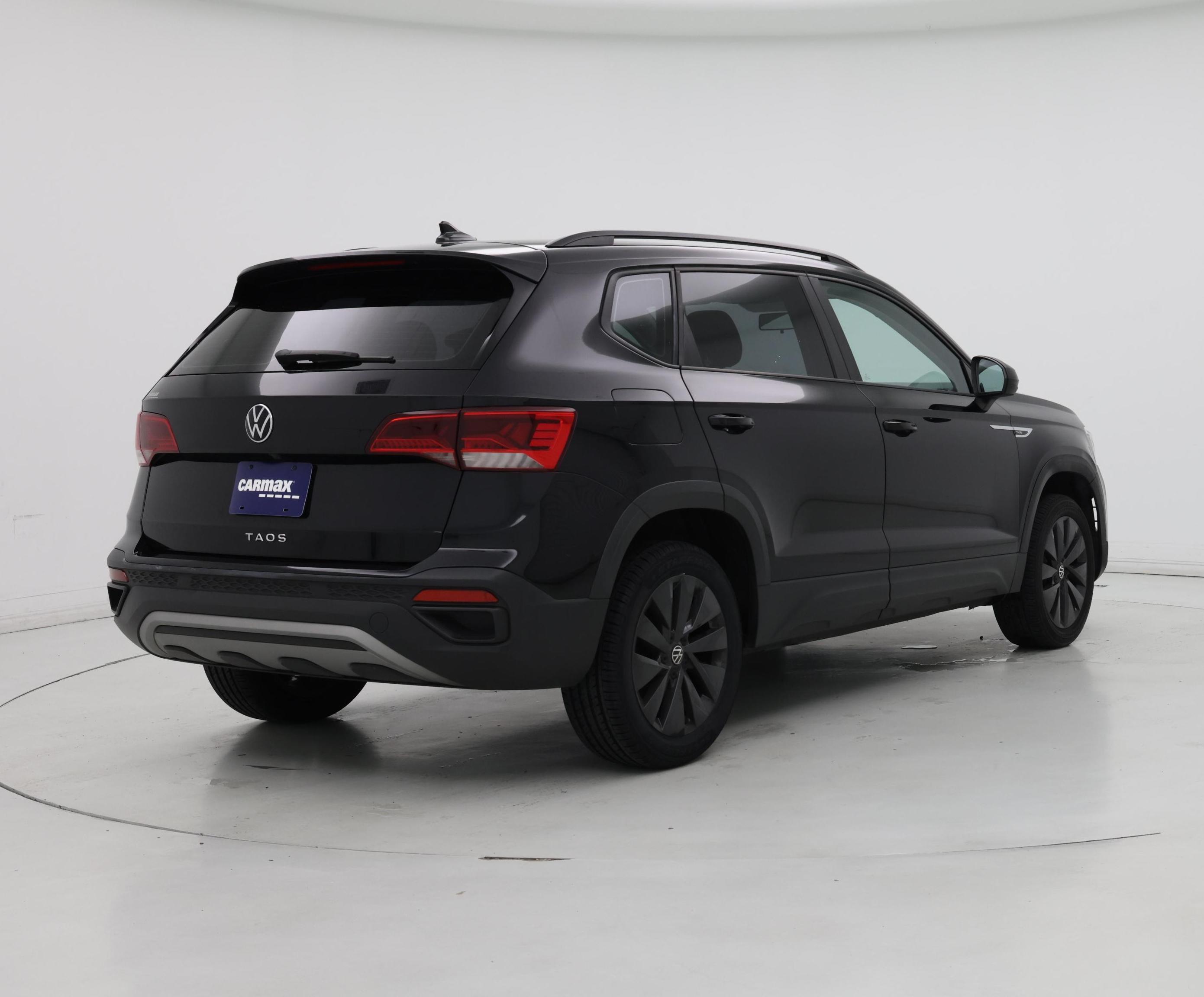 Thumbnail: 2022 Volkswagen Taos - 8