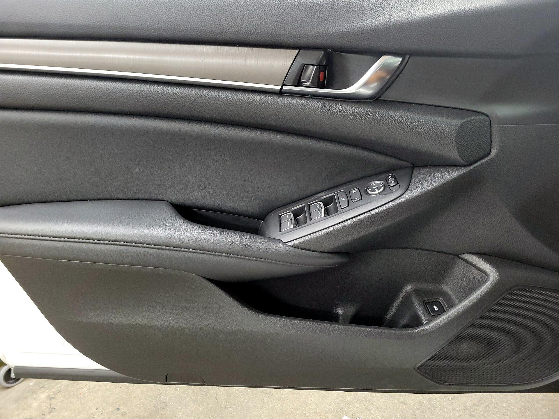 Thumbnail: 2021 Honda Accord - 12
