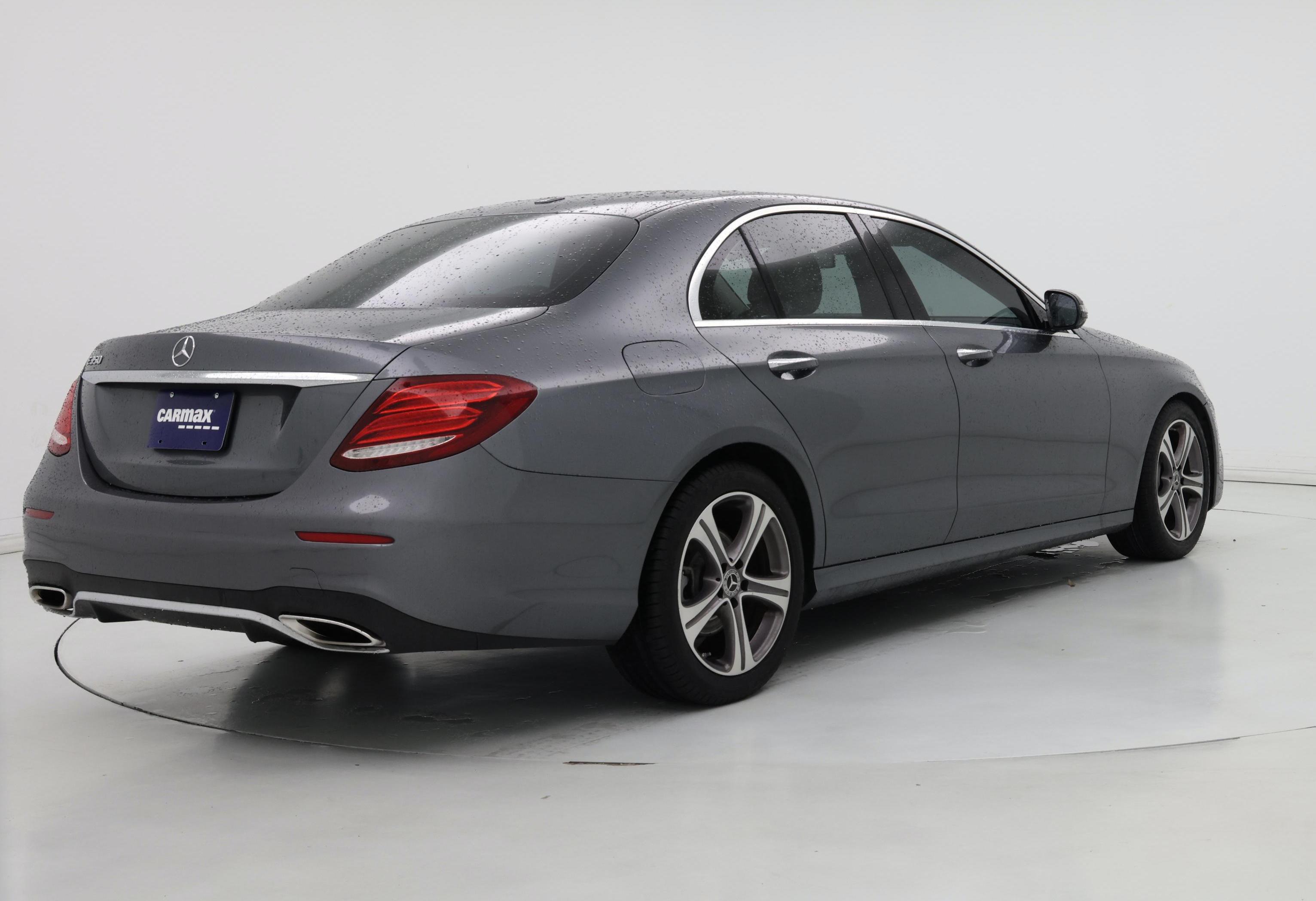 Thumbnail: 2020 Mercedes-Benz E-Class - 8