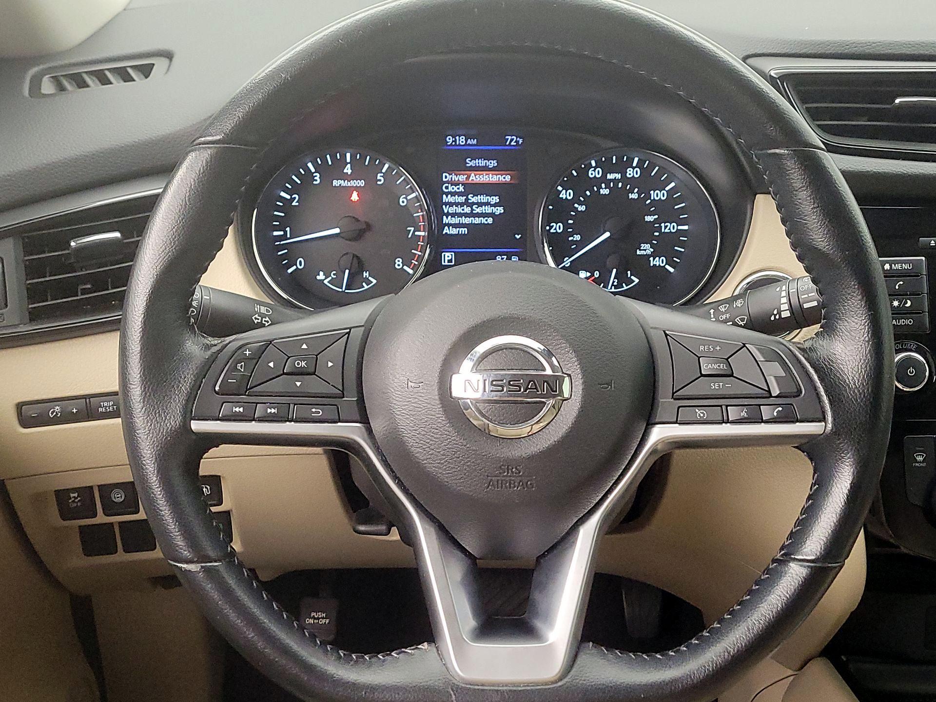 Thumbnail: 2020 Nissan Rogue - 10