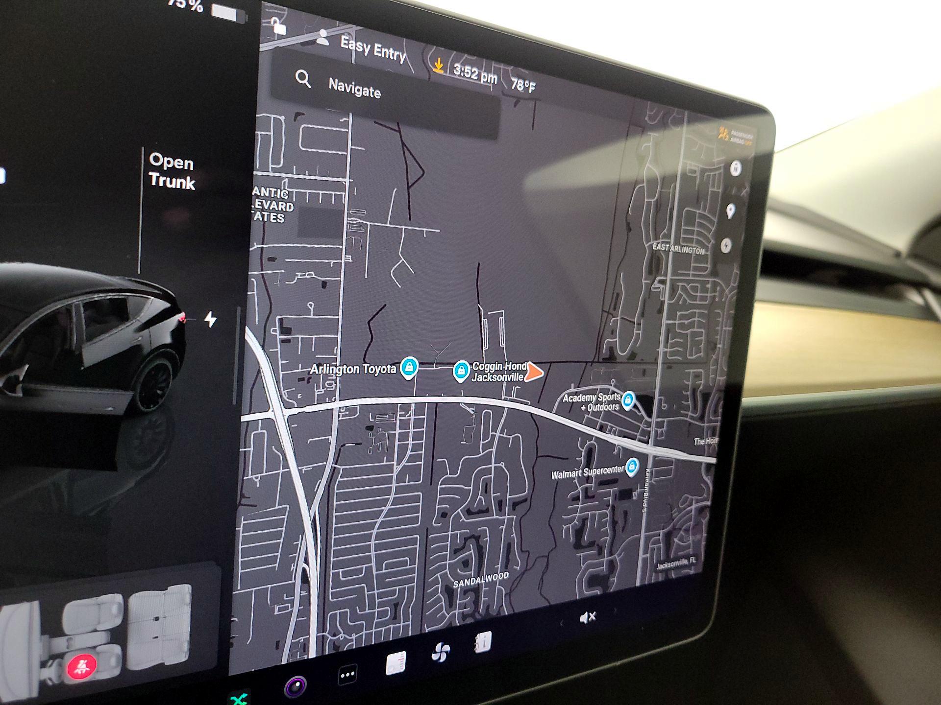 Thumbnail: 2022 Tesla Model Y - 13