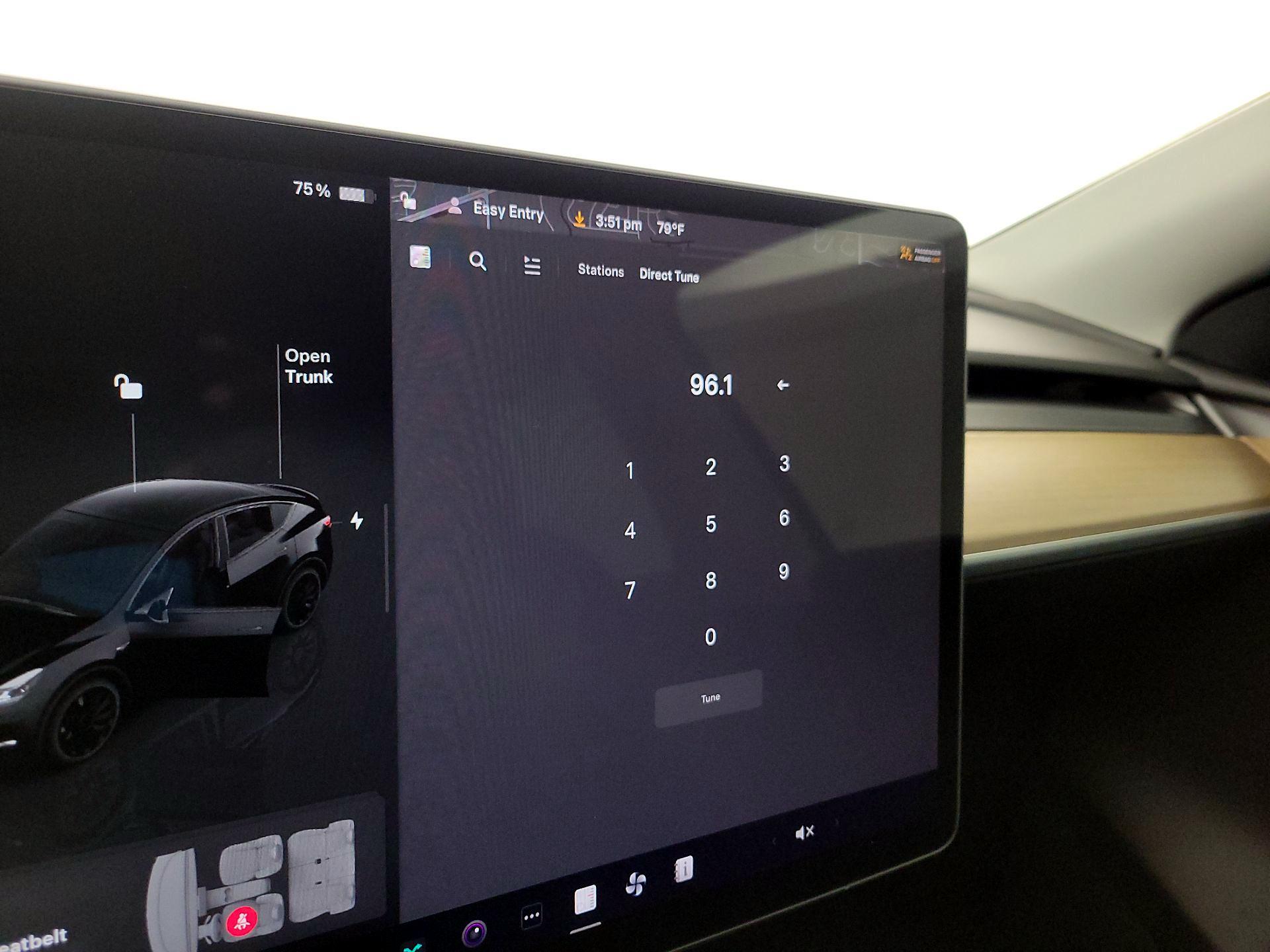 Thumbnail: 2022 Tesla Model Y - 15