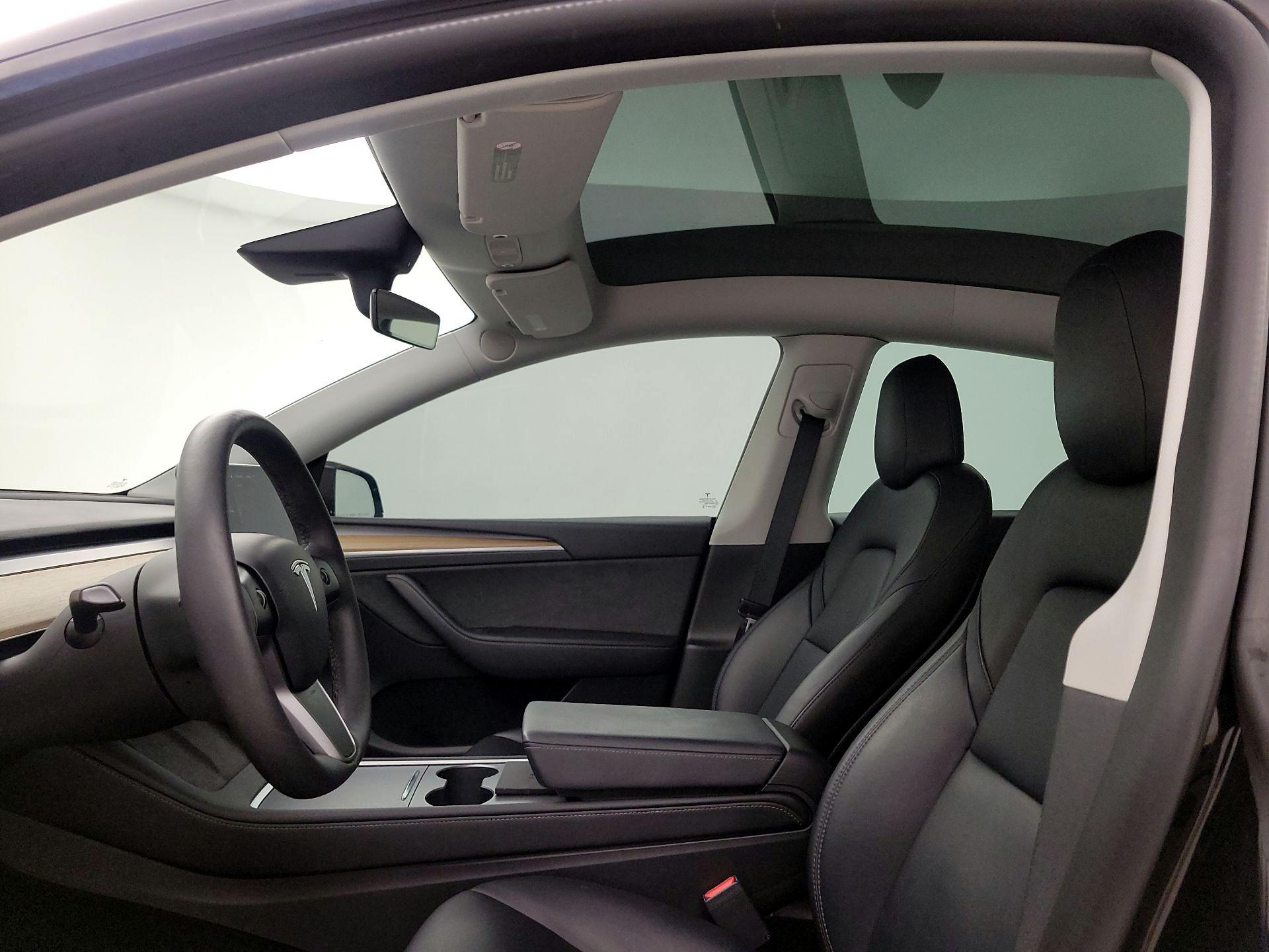 Thumbnail: 2022 Tesla Model Y - 18