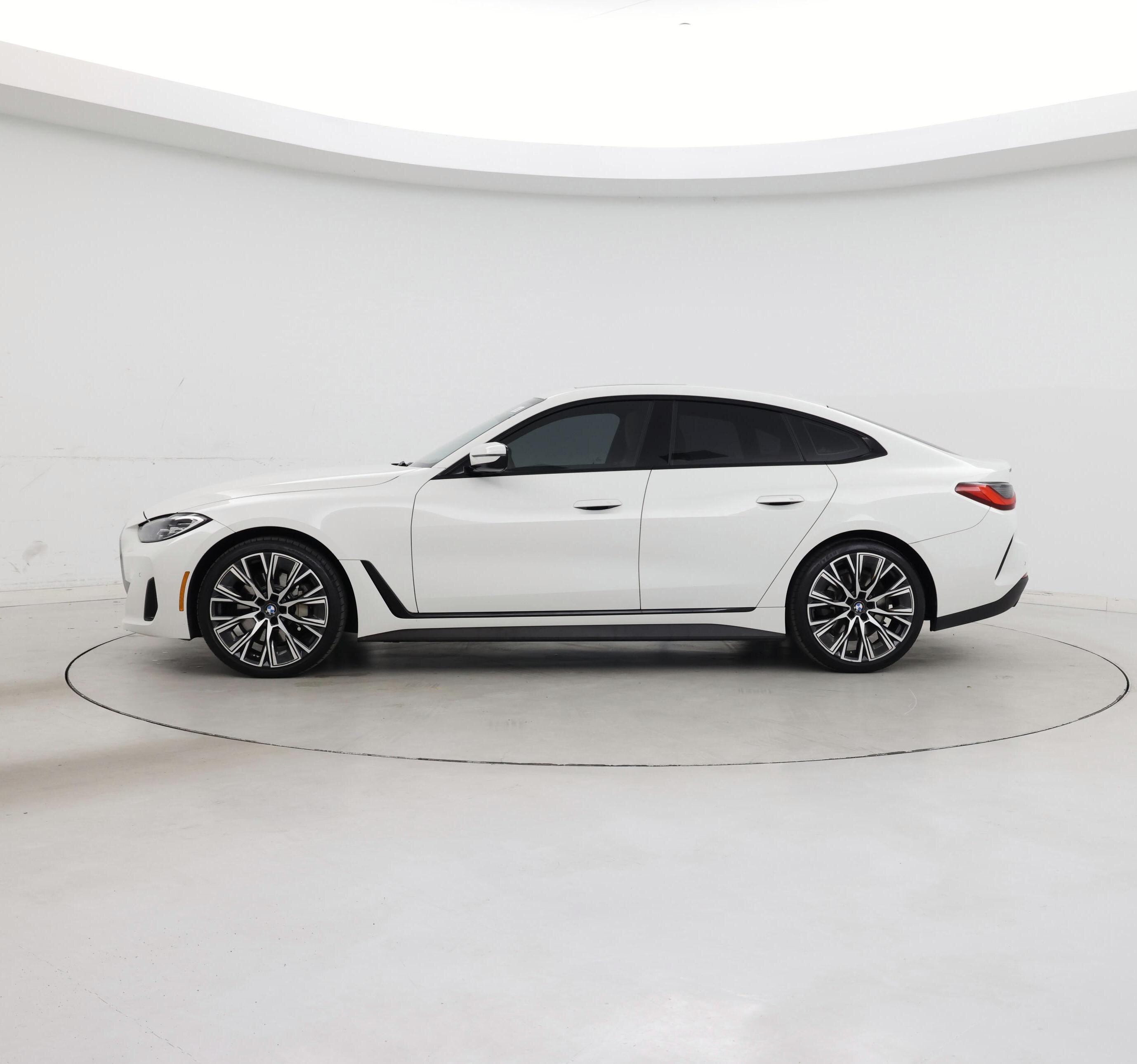 Thumbnail: 2022 BMW 4 Series - 3