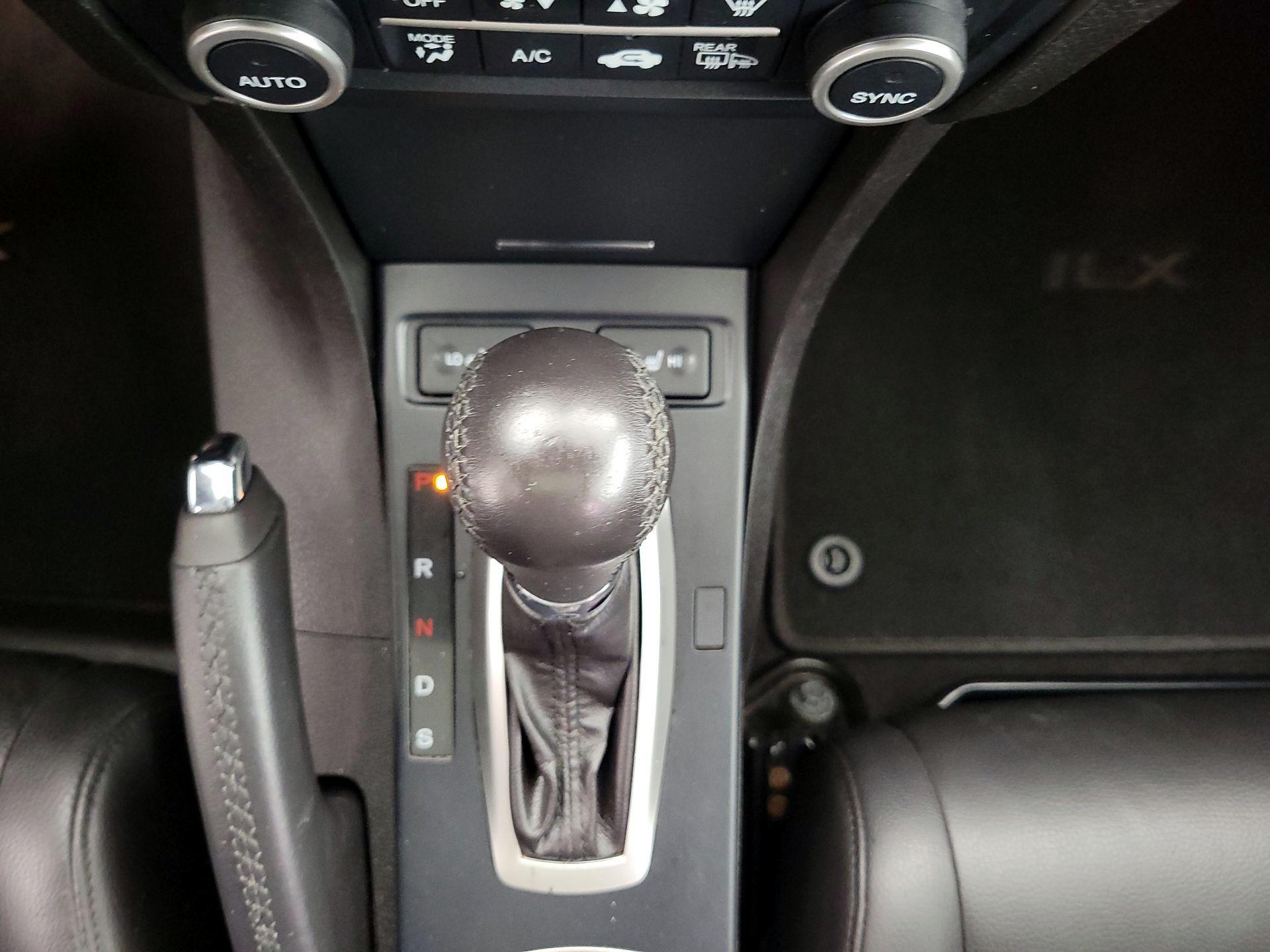 Thumbnail: 2016 Acura ILX - 16