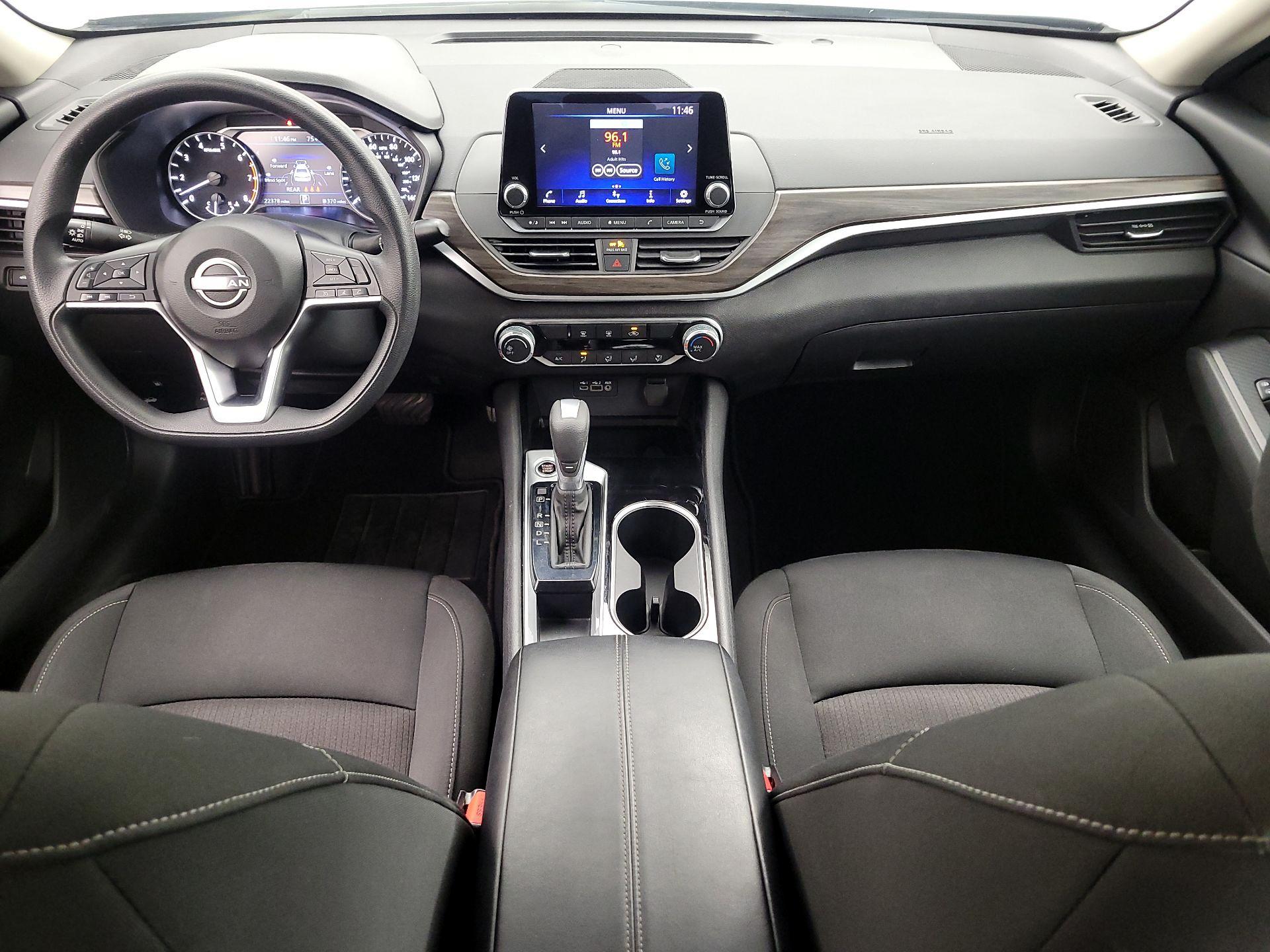 Thumbnail: 2024 Nissan Altima - 9