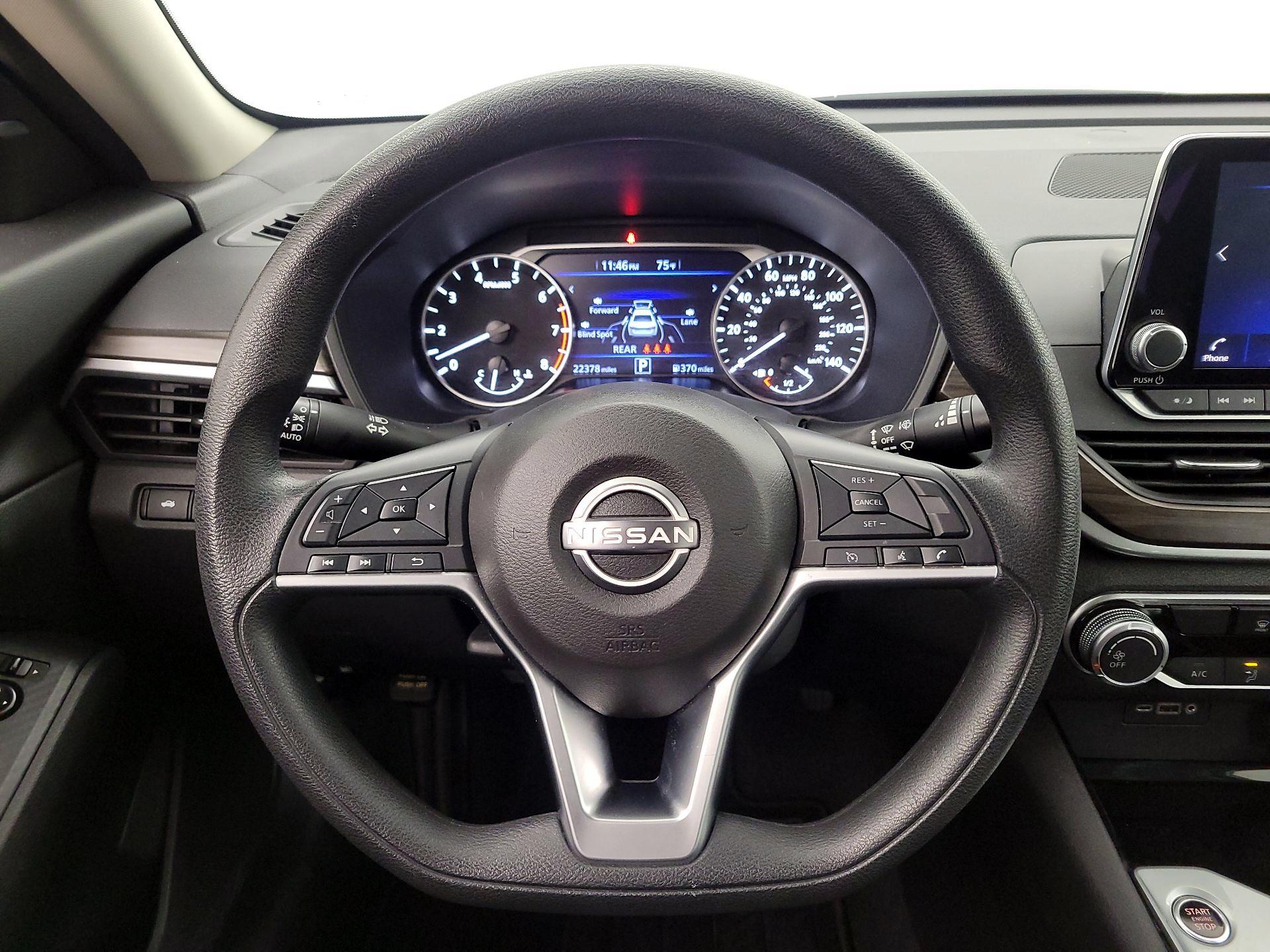 Thumbnail: 2024 Nissan Altima - 10