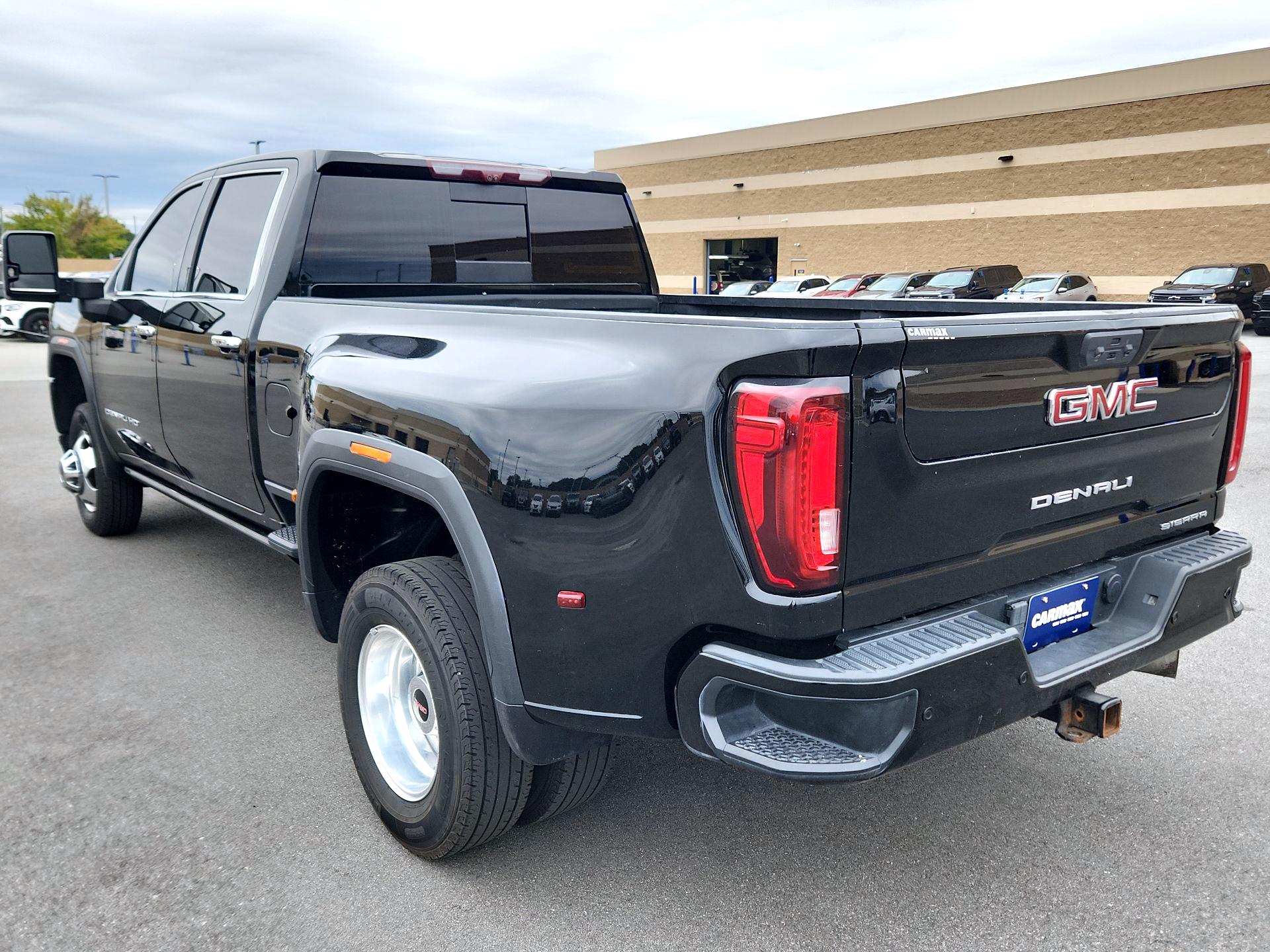 Thumbnail: 2022 GMC Sierra 3500 - 7