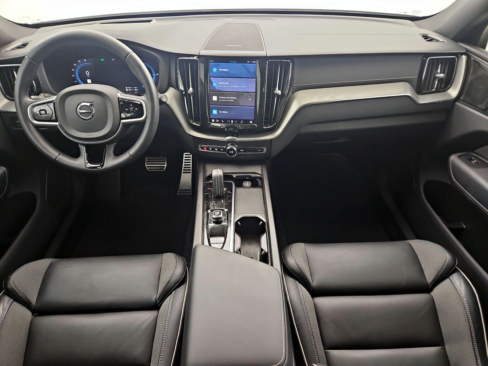 Thumbnail: 2022 Volvo XC60 - 9