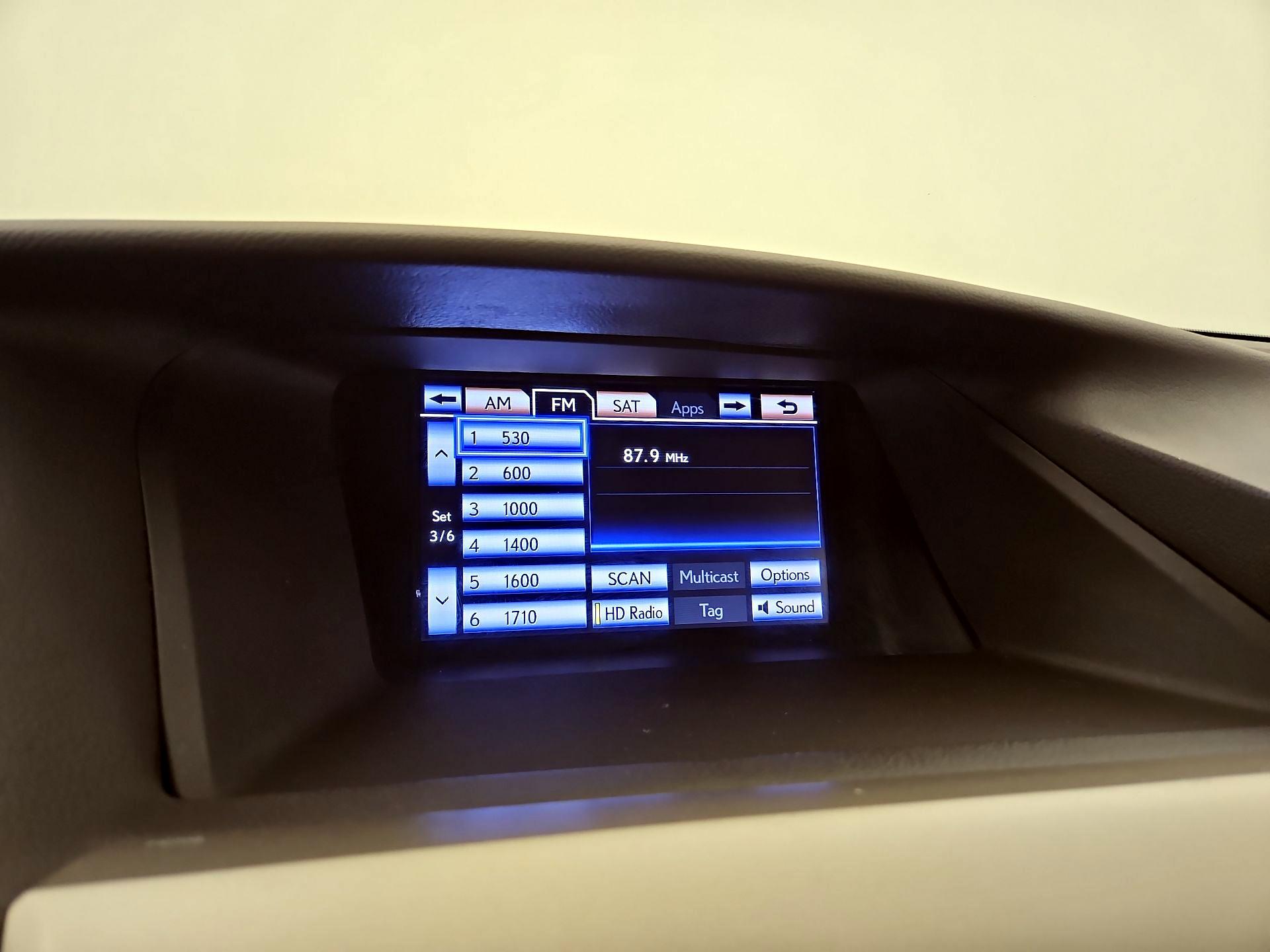Thumbnail: 2014 Lexus RX - 16