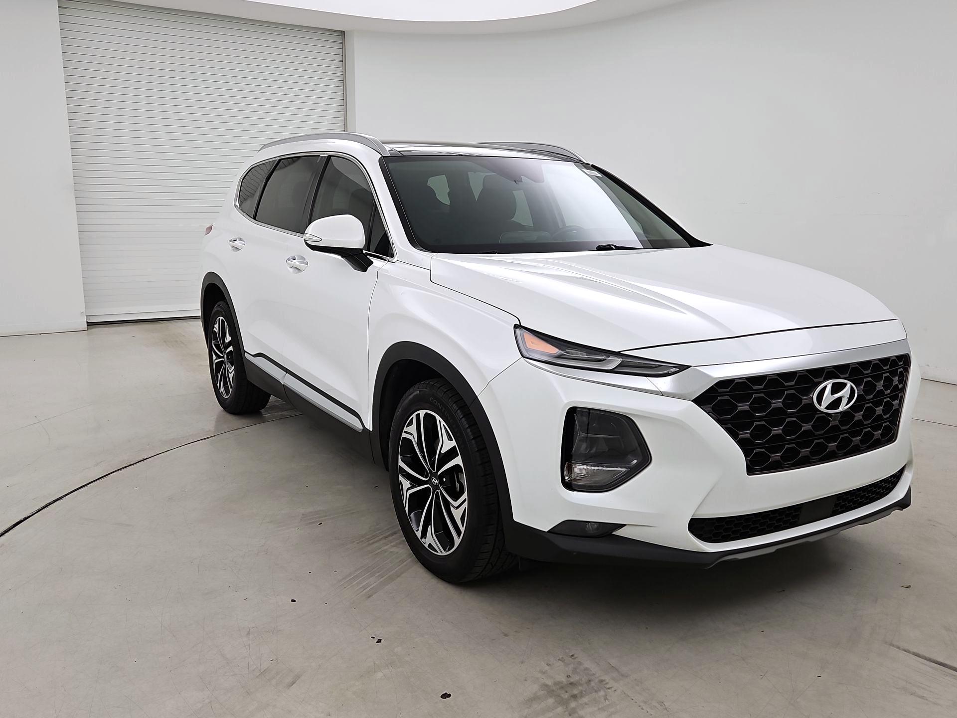 Thumbnail: 2019 Hyundai Santa Fe - 1