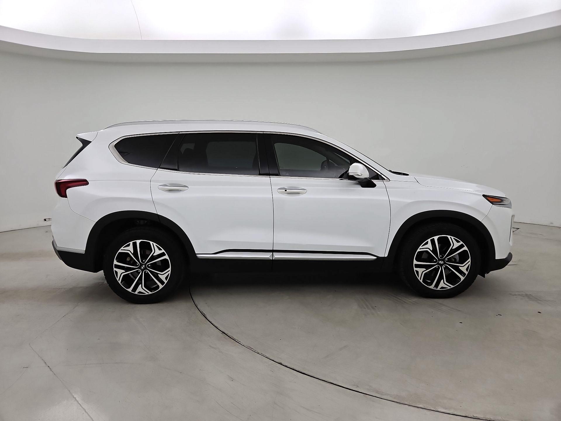 Thumbnail: 2019 Hyundai Santa Fe - 4