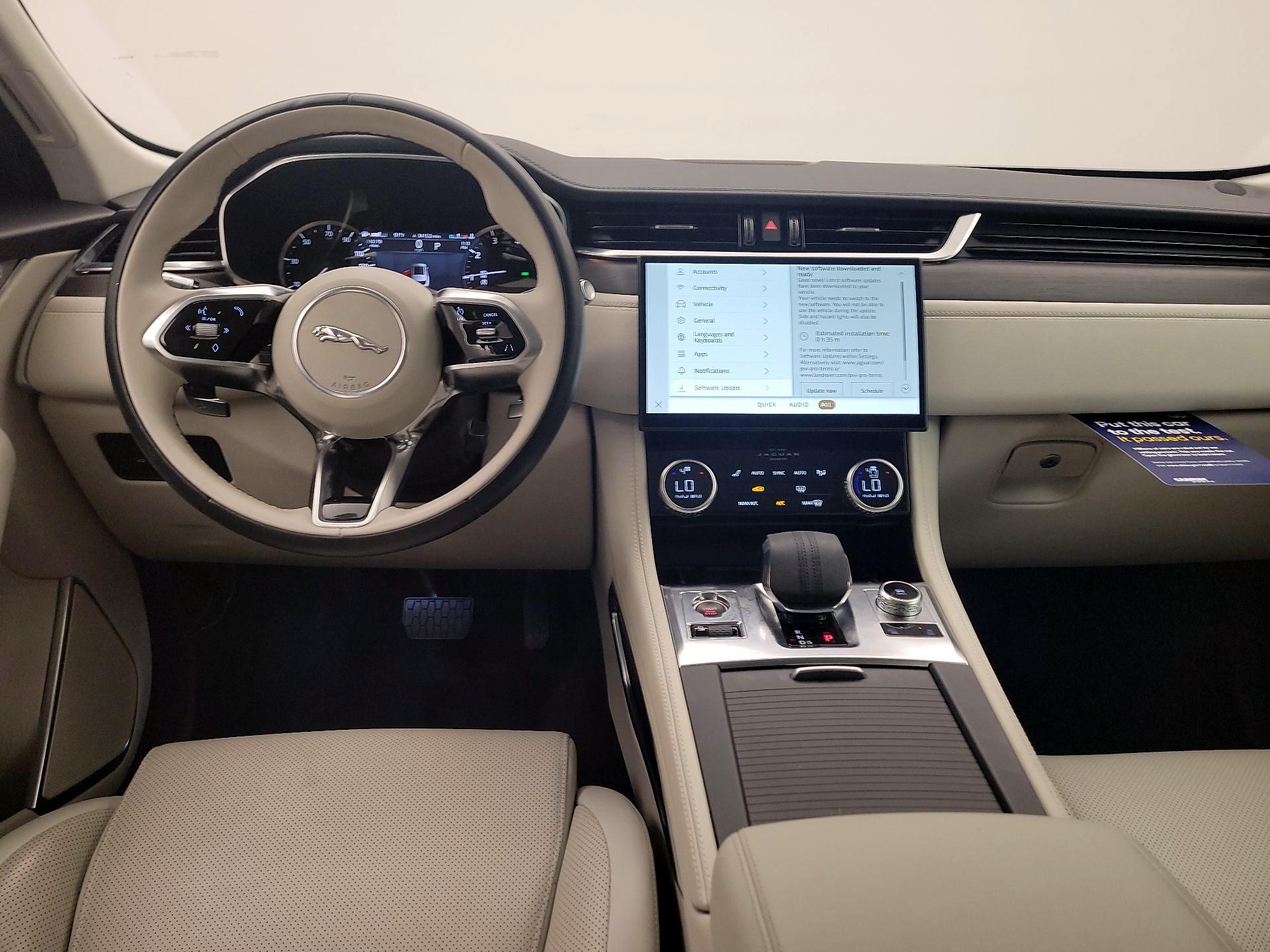 Thumbnail: 2021 Jaguar F-Pace - 9