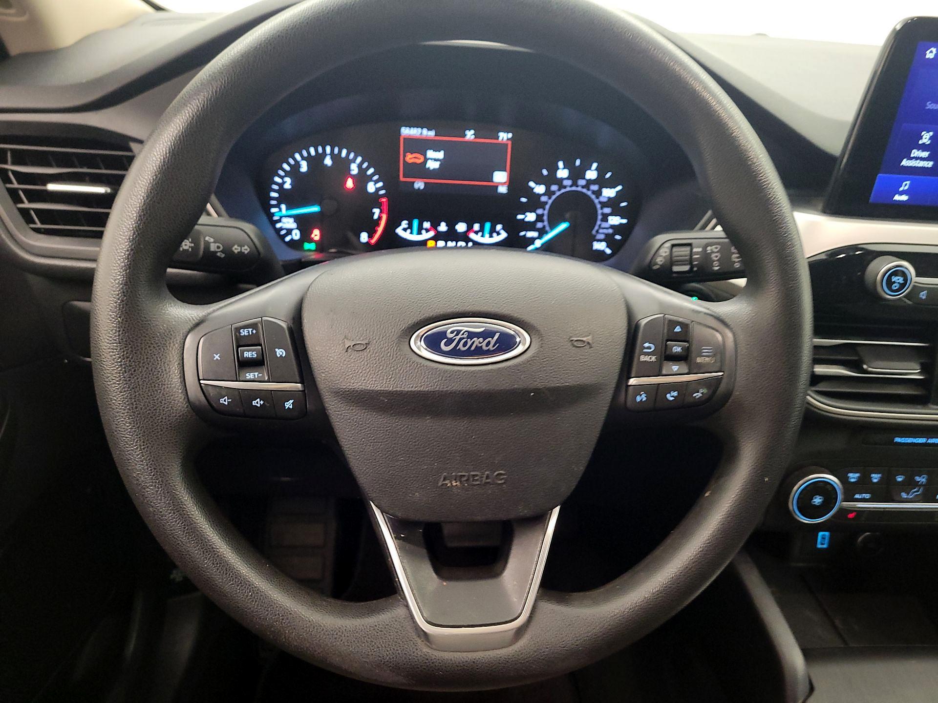 Thumbnail: 2020 Ford Escape - 10