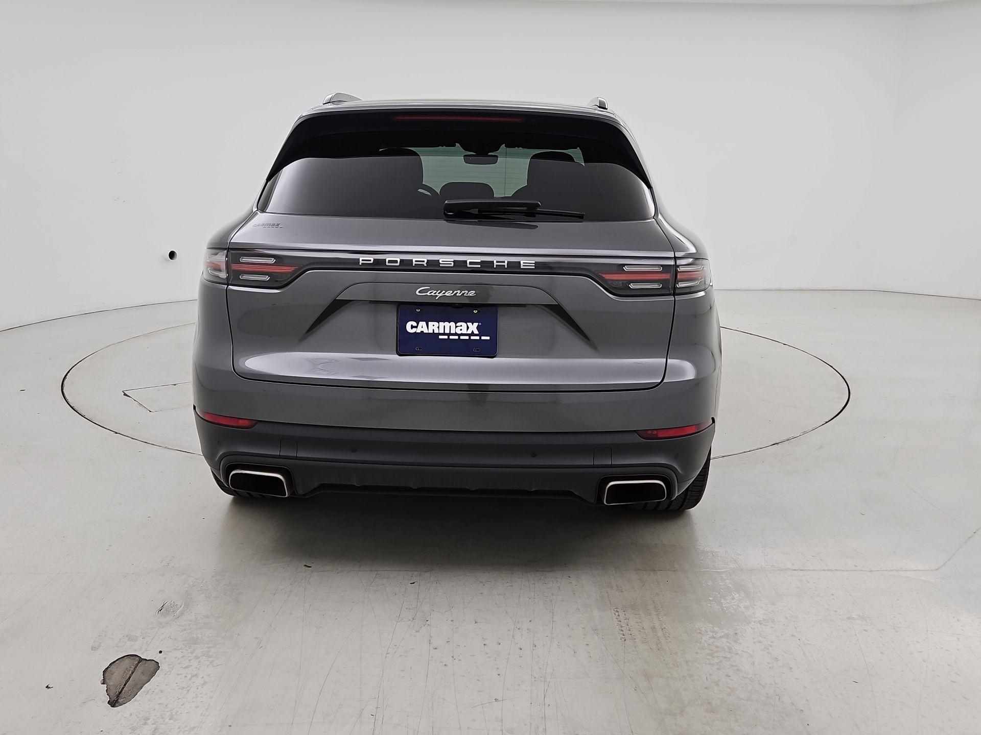 Thumbnail: 2022 Porsche Cayenne - 6