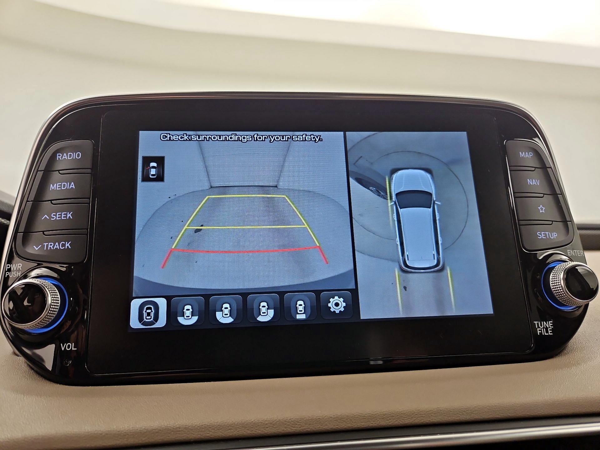 Thumbnail: 2020 Hyundai Santa Fe - 13