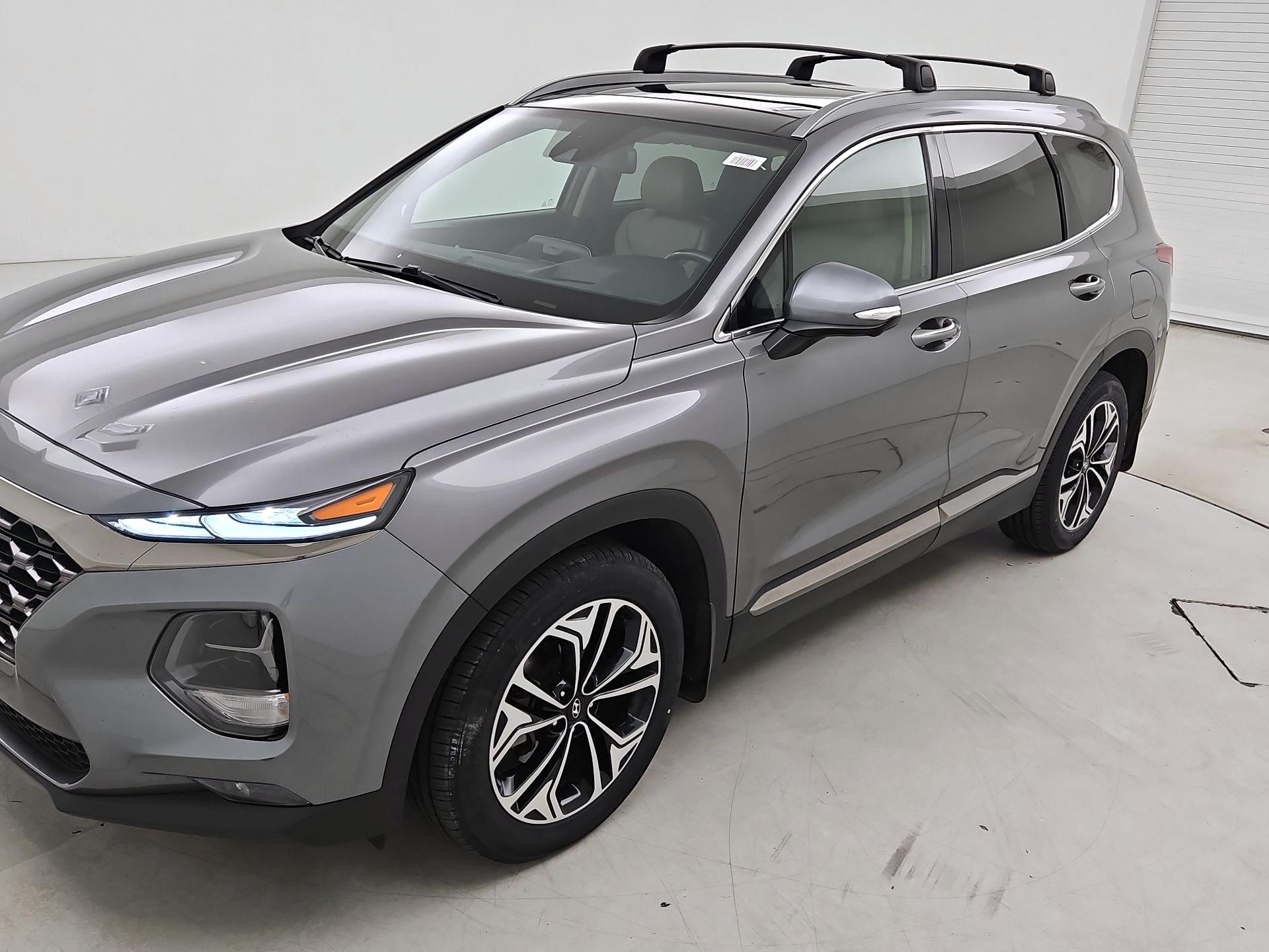Thumbnail: 2020 Hyundai Santa Fe - 3