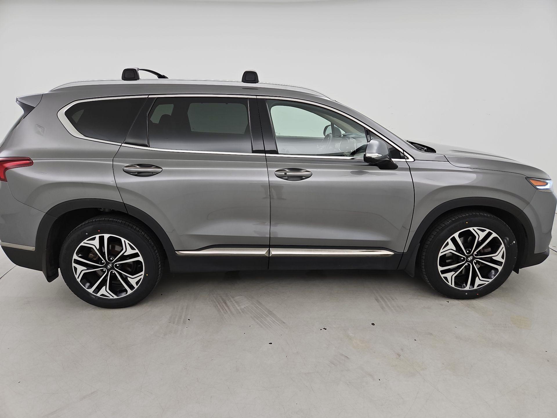 Thumbnail: 2020 Hyundai Santa Fe - 4