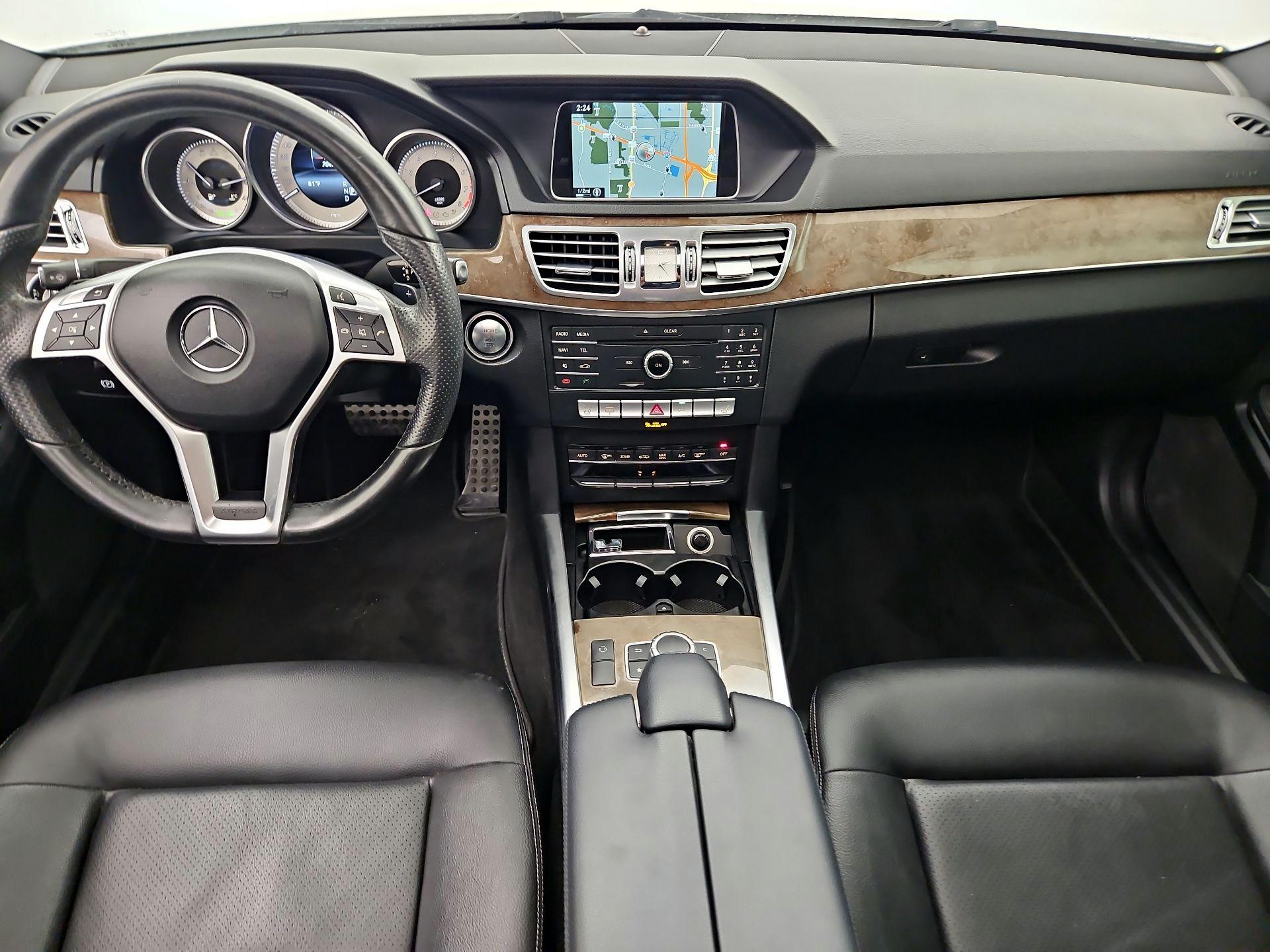 Thumbnail: 2016 Mercedes-Benz E-Class - 9