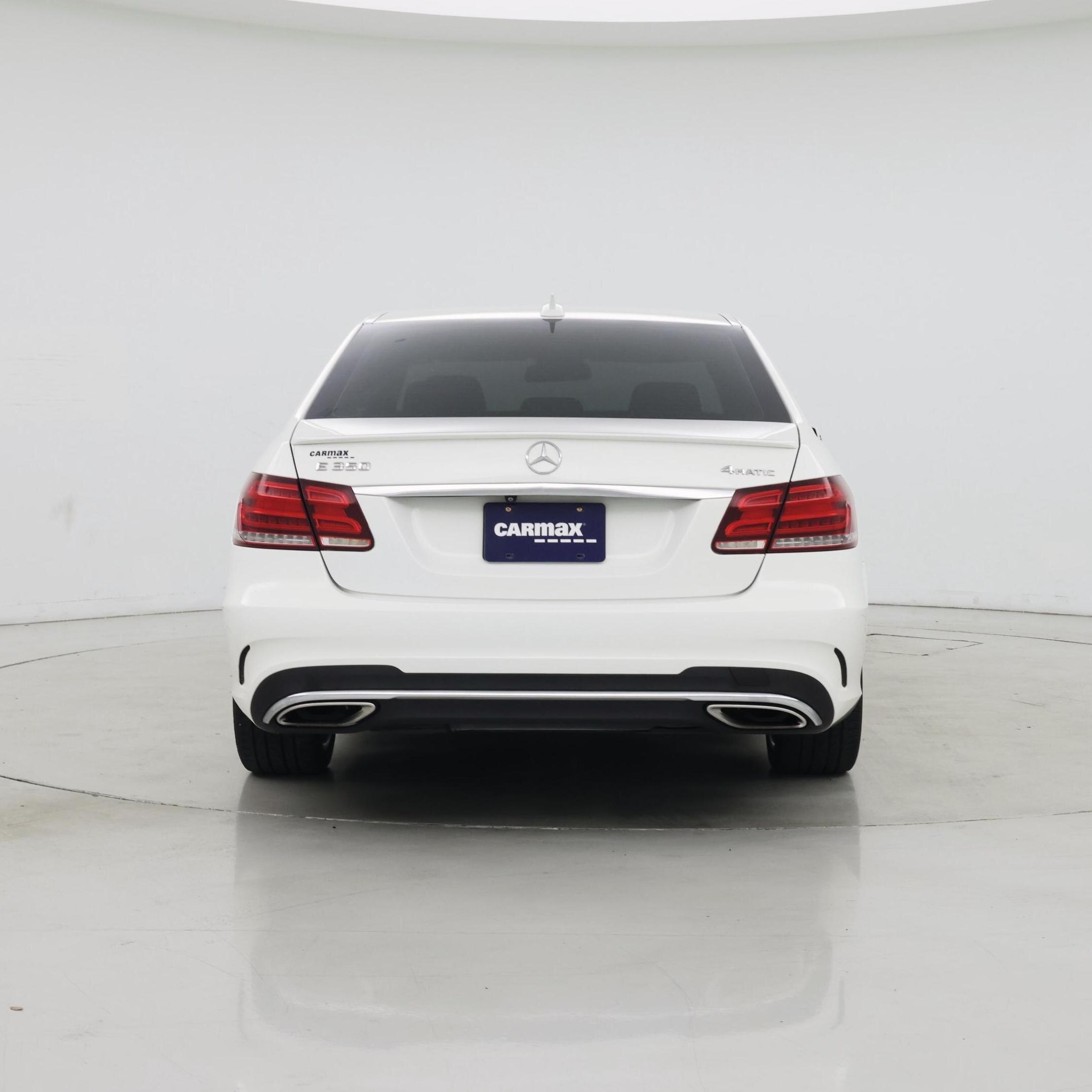 Thumbnail: 2016 Mercedes-Benz E-Class - 6