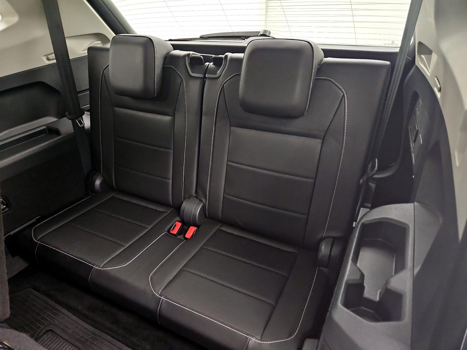 Thumbnail: 2021 Volkswagen Tiguan - 19