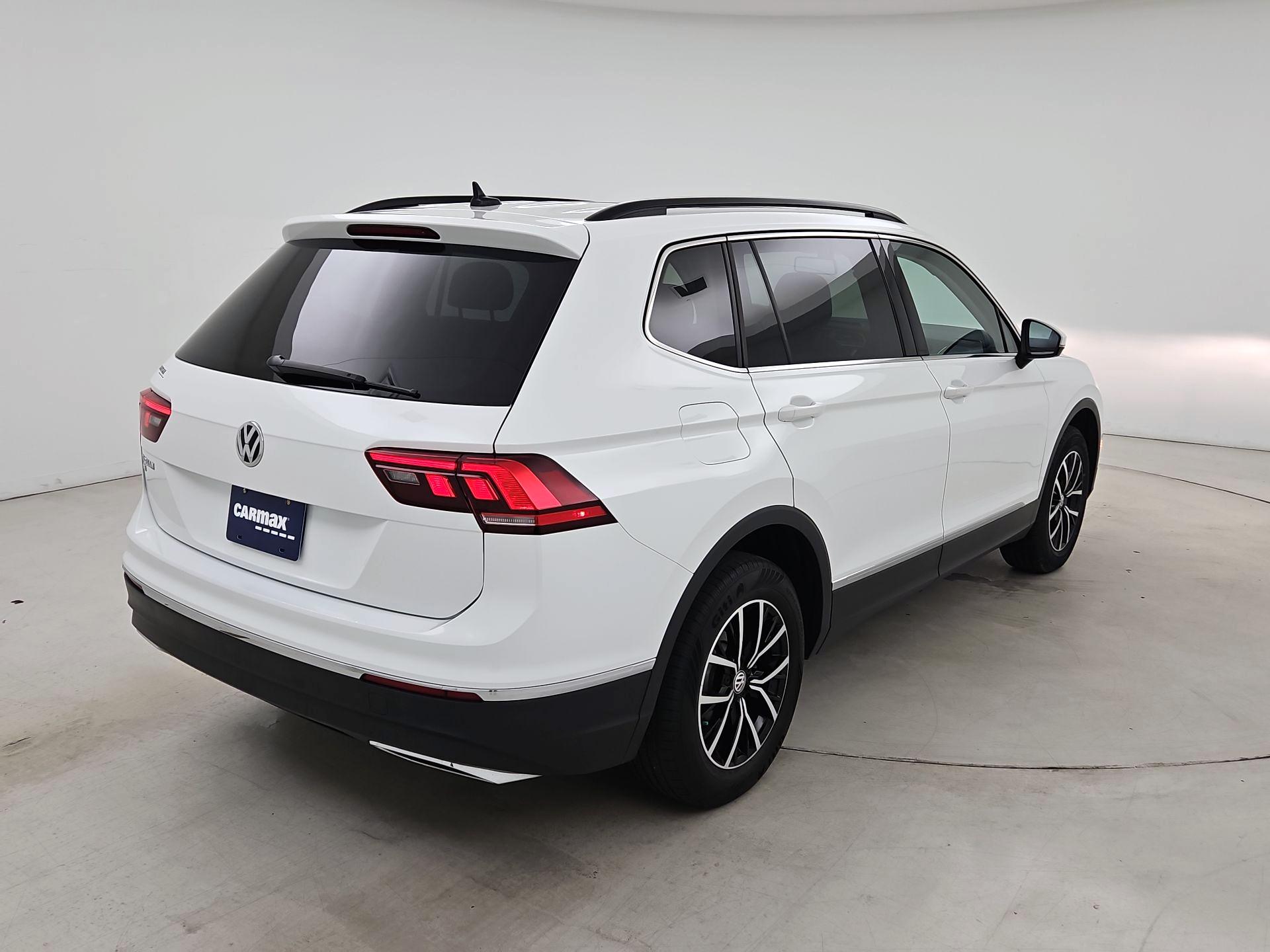 Thumbnail: 2021 Volkswagen Tiguan - 5