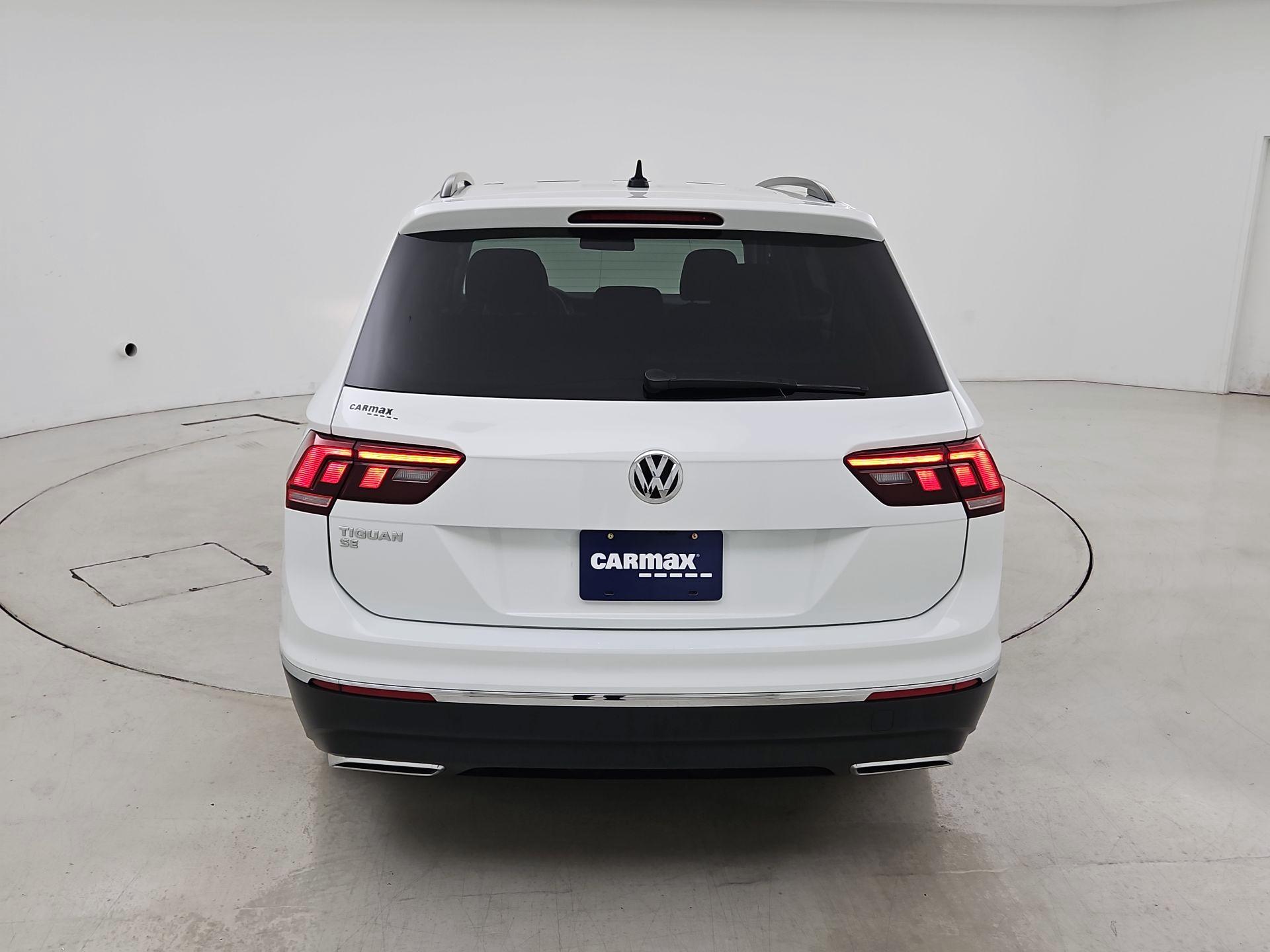 Thumbnail: 2021 Volkswagen Tiguan - 6