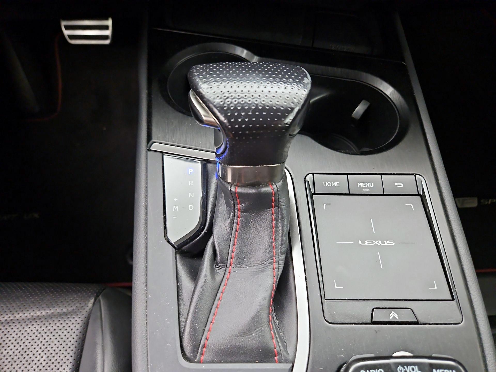 Thumbnail: 2019 Lexus UX - 17