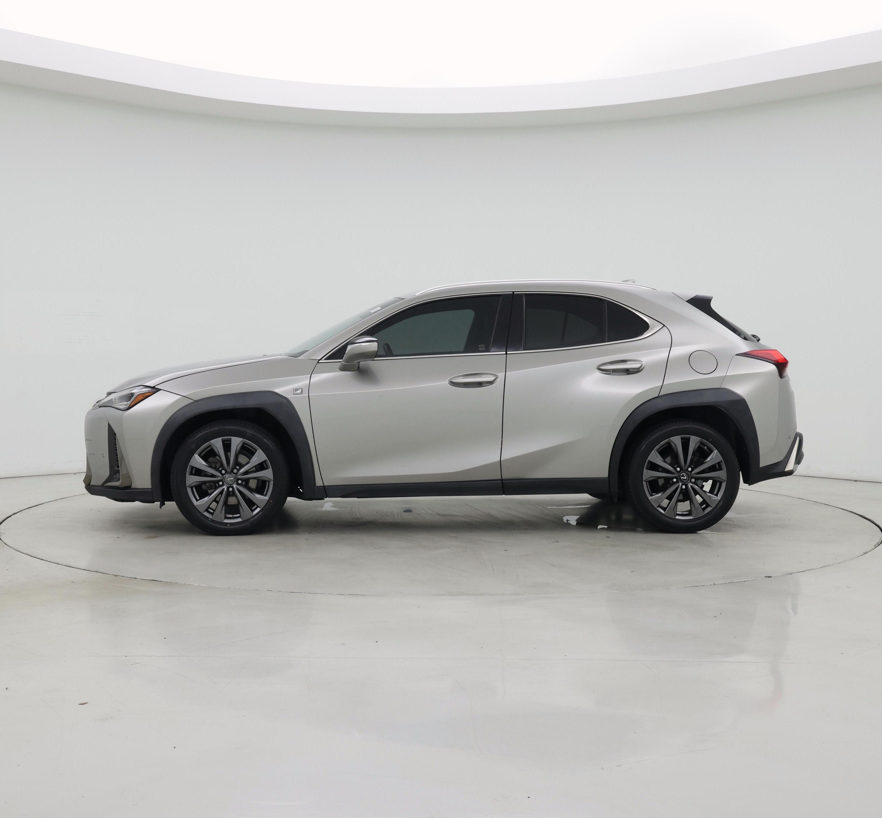 Thumbnail: 2019 Lexus UX - 3