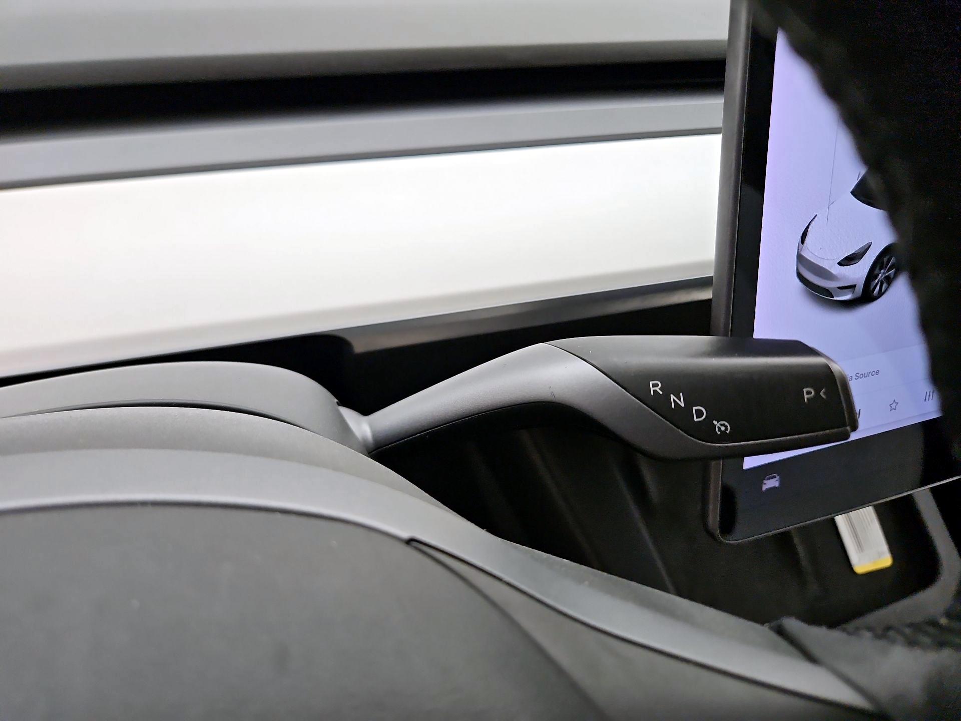 Thumbnail: 2022 Tesla Model Y - 18