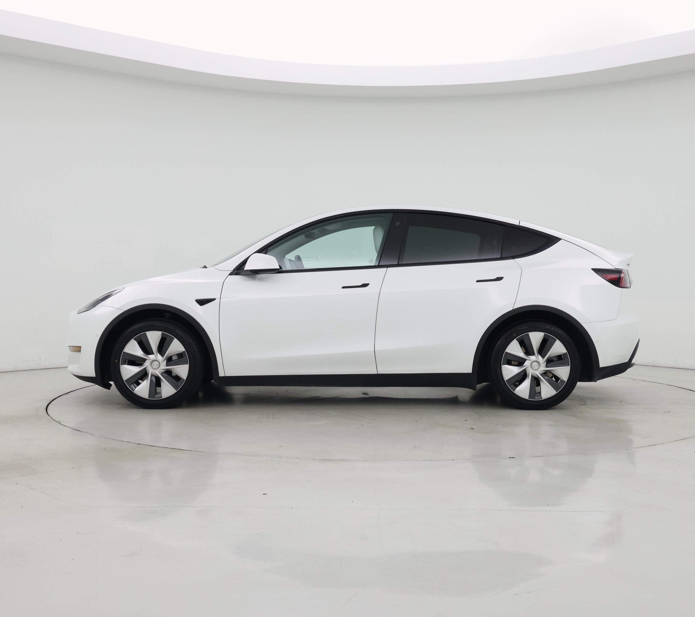 Thumbnail: 2022 Tesla Model Y - 3