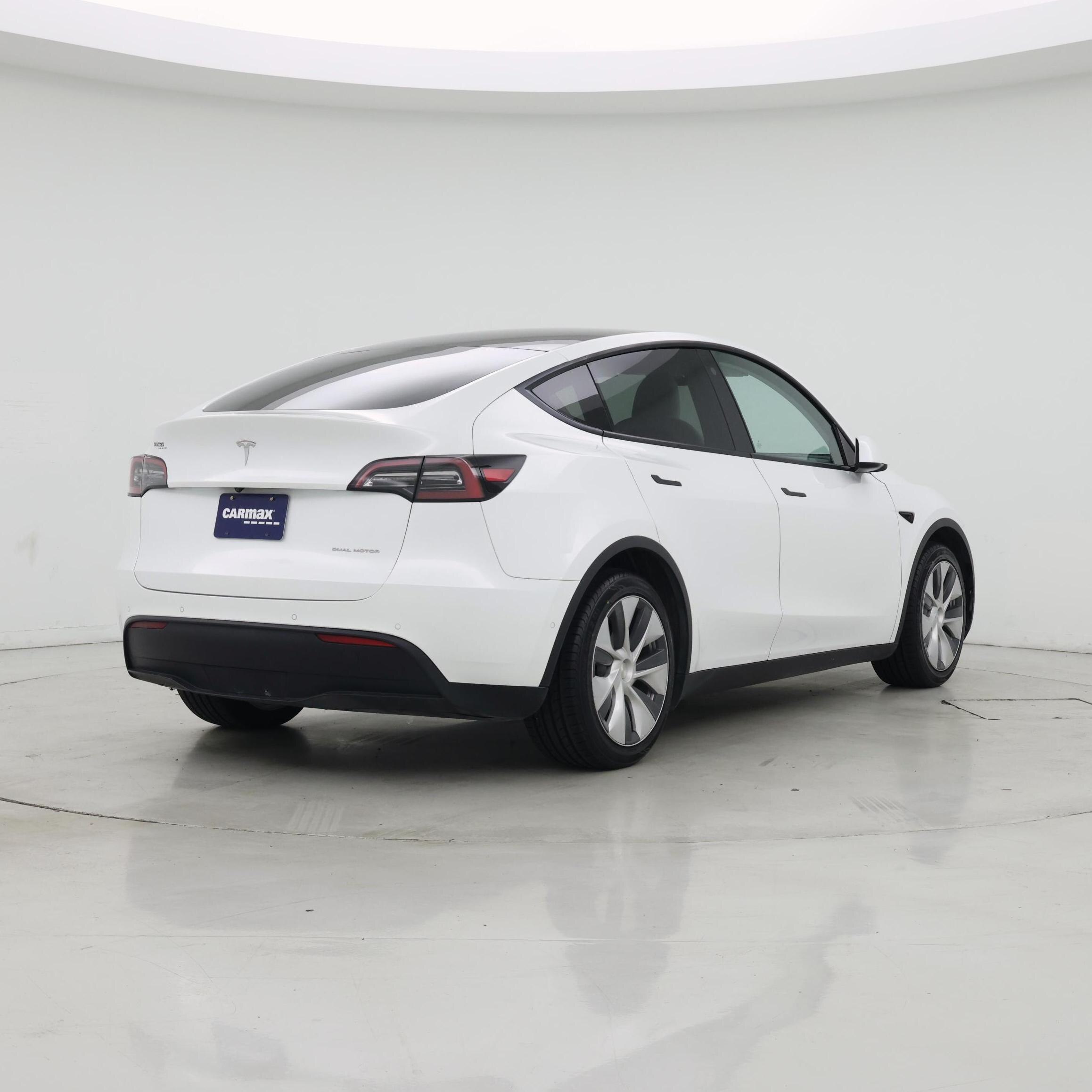Thumbnail: 2022 Tesla Model Y - 8