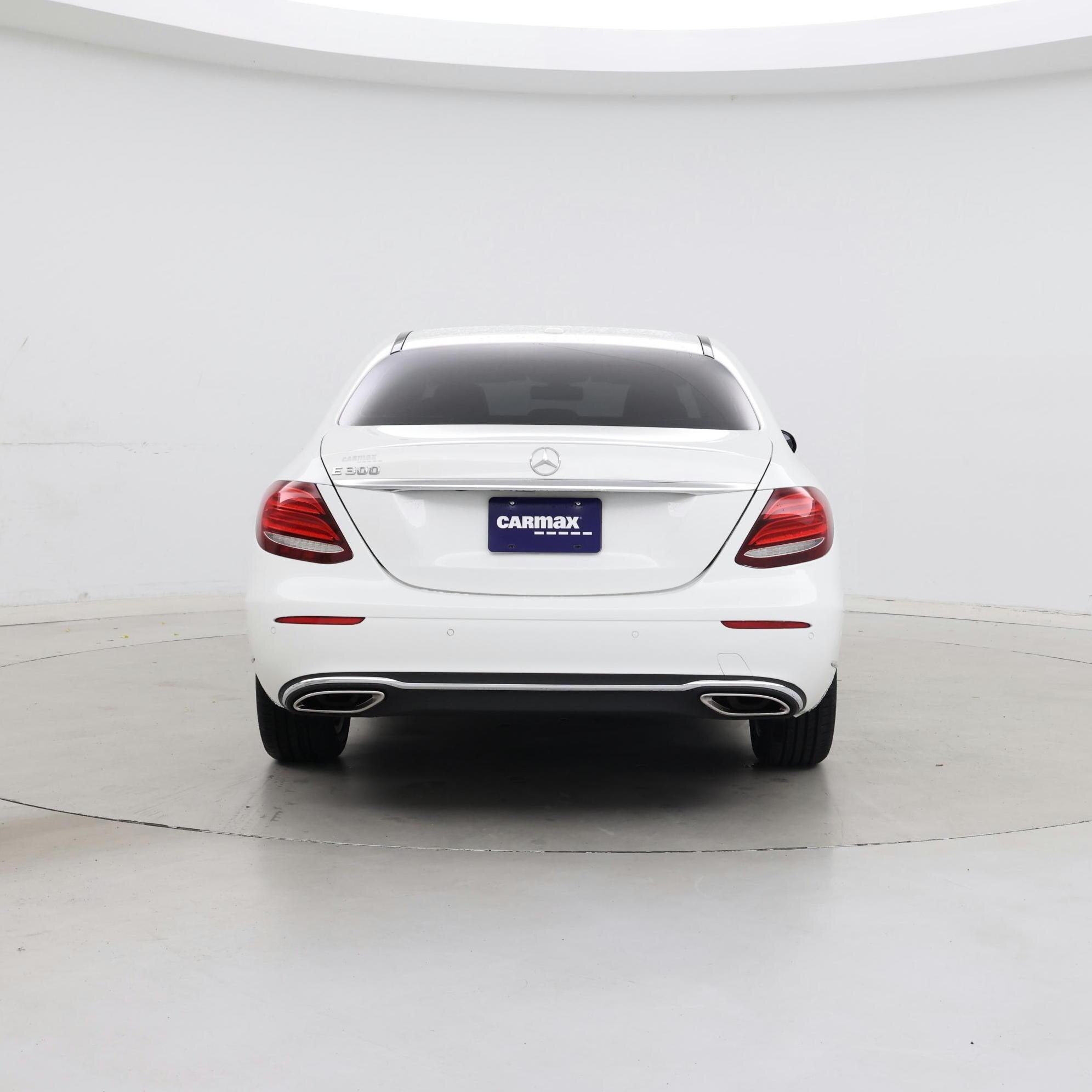 Thumbnail: 2017 Mercedes-Benz E-Class - 6