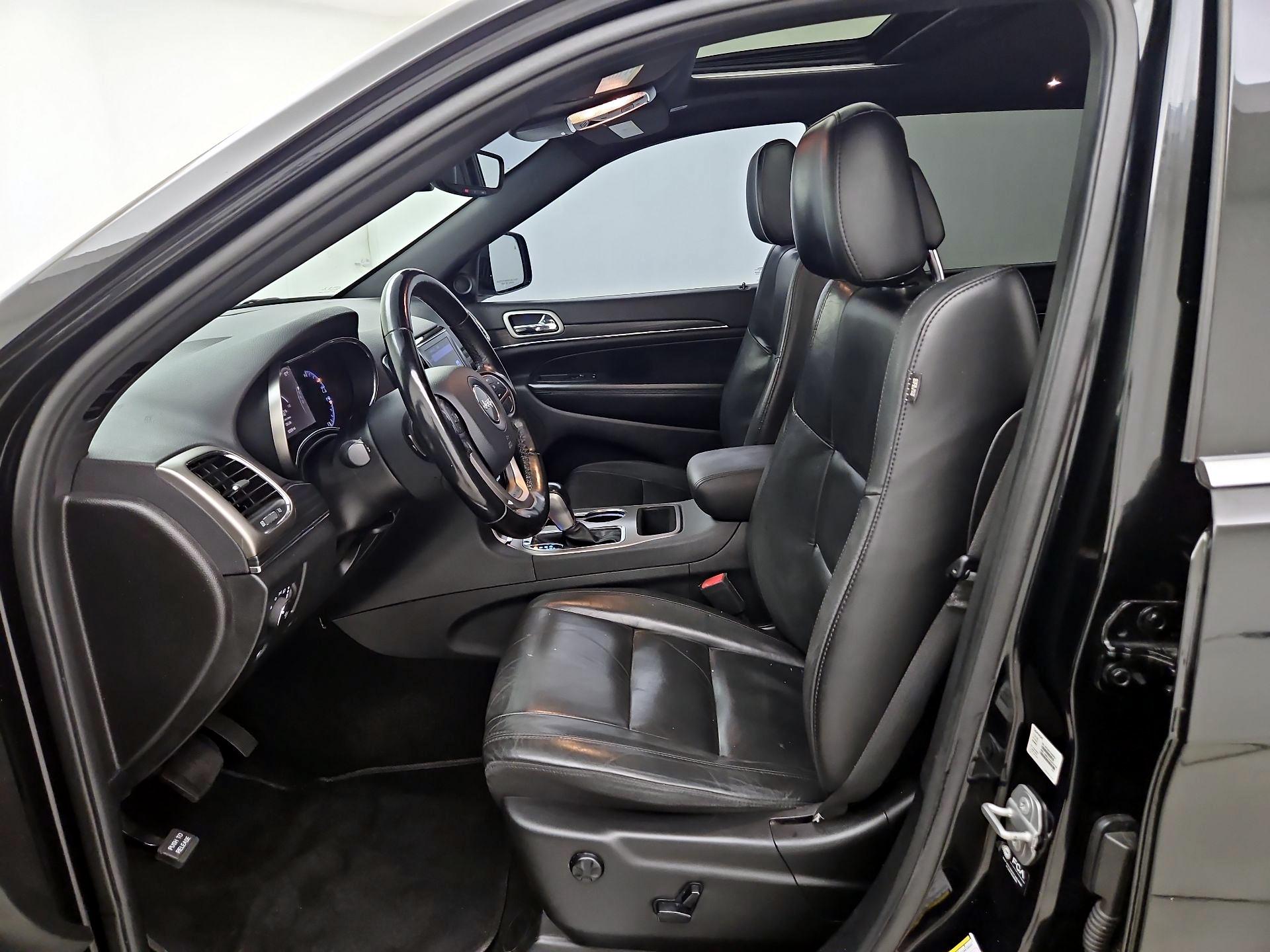 Thumbnail: 2021 Jeep Grand Cherokee - 11