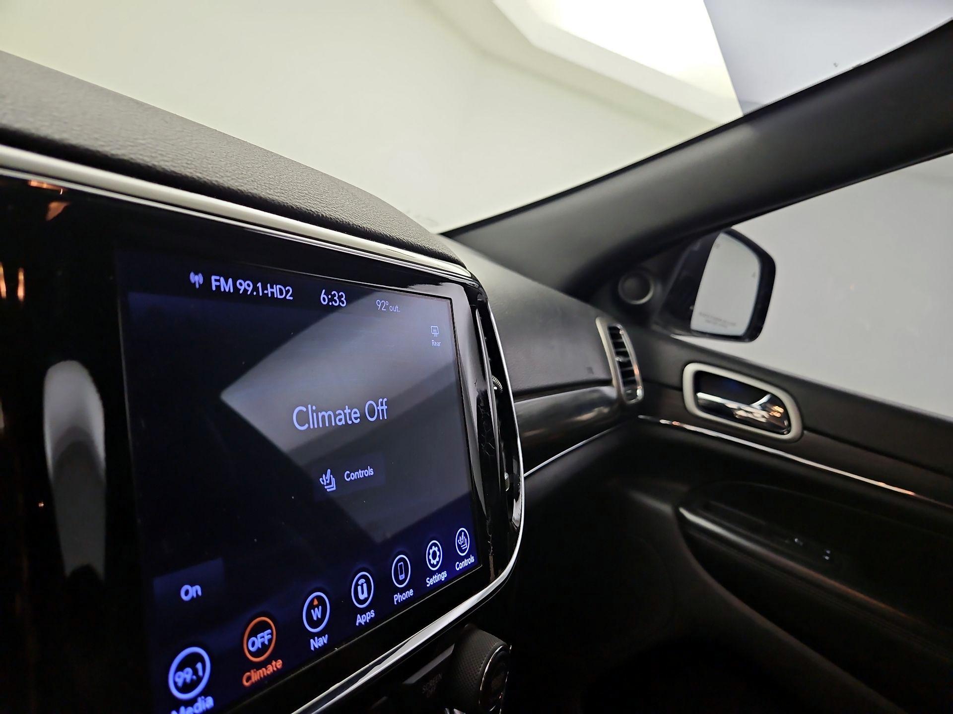 Thumbnail: 2021 Jeep Grand Cherokee - 17