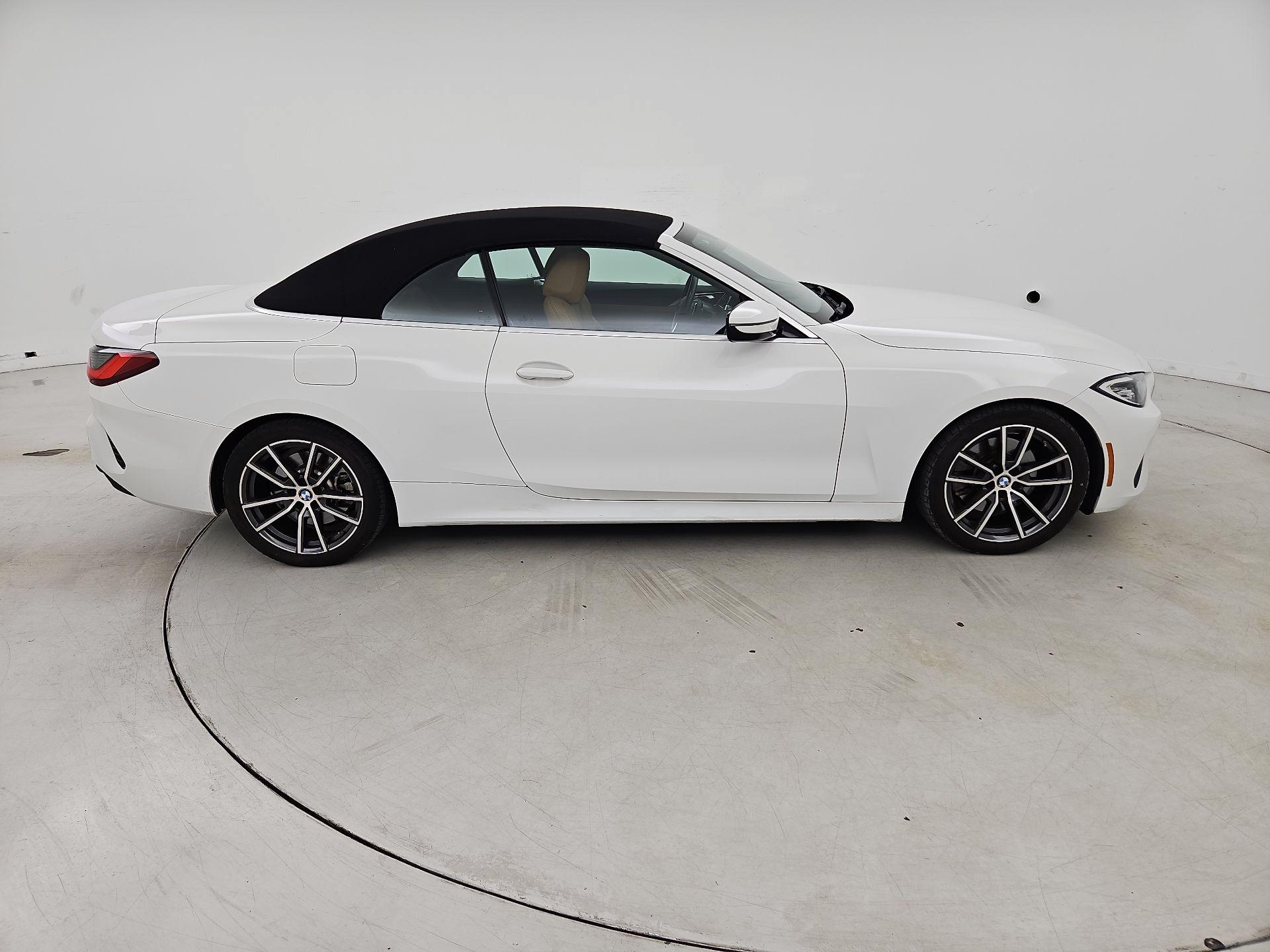 Thumbnail: 2022 BMW 4 Series - 4